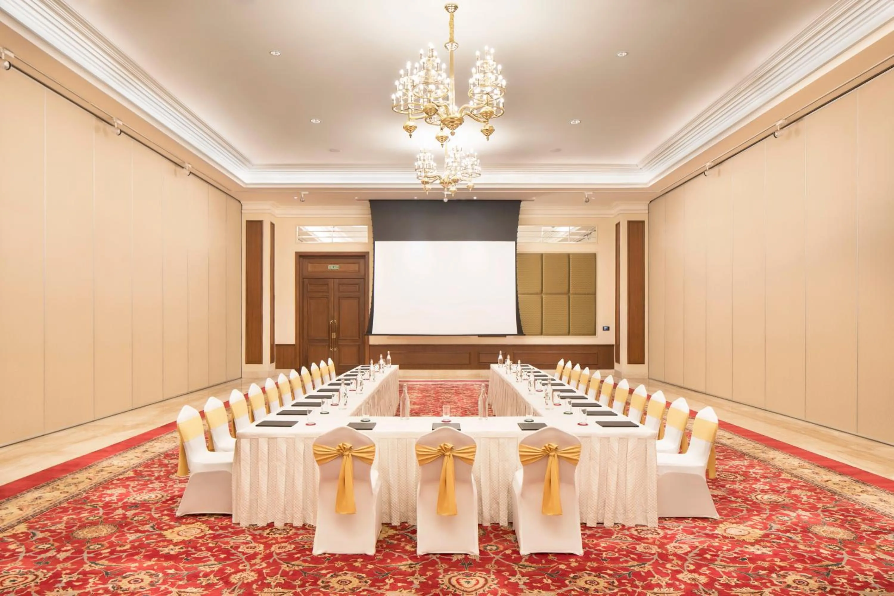 Banquet/Function facilities in Taj Ganges Varanasi