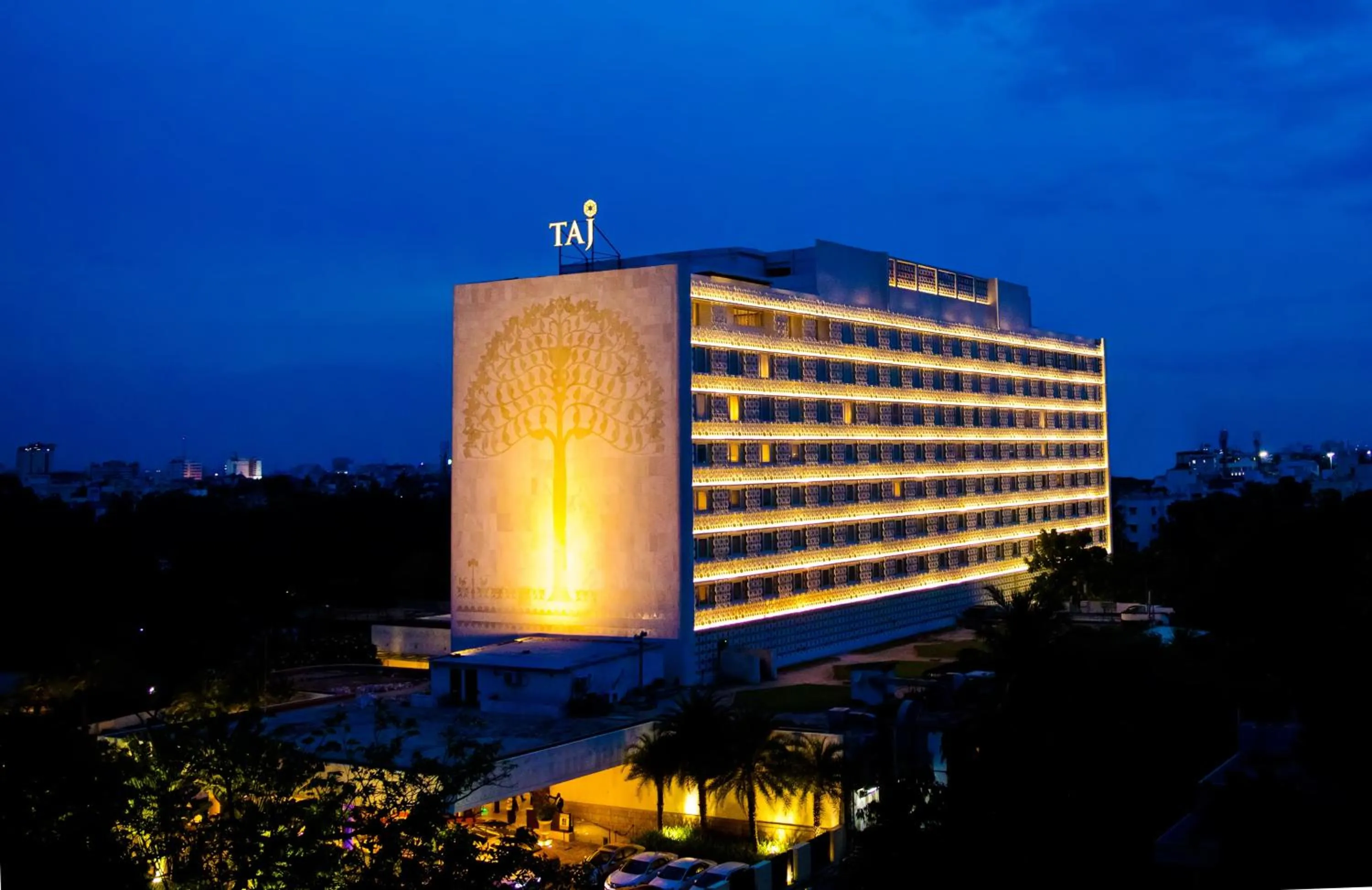 Property building in Taj Coromandel