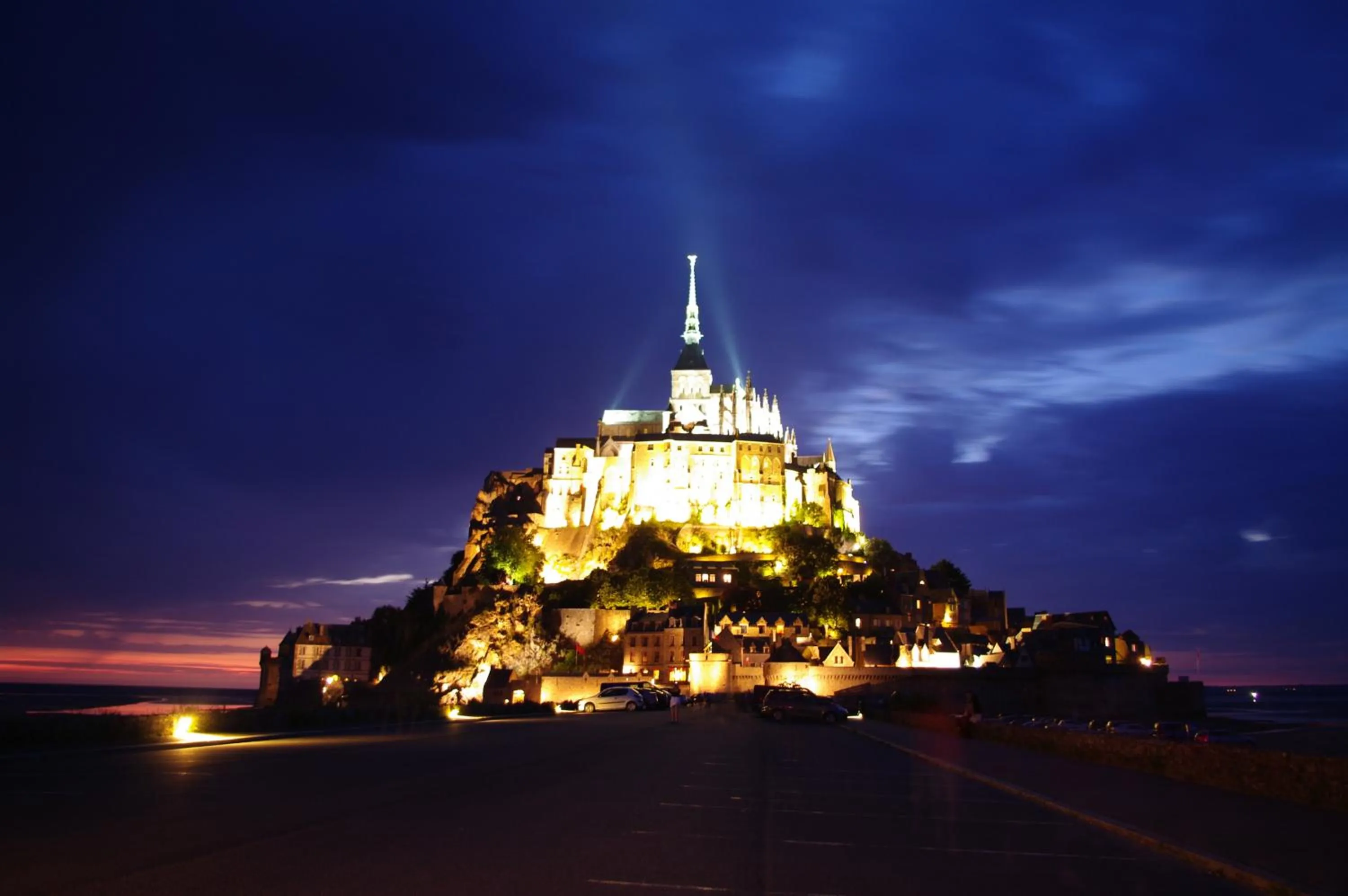Nearby landmark in Chambres de Villée