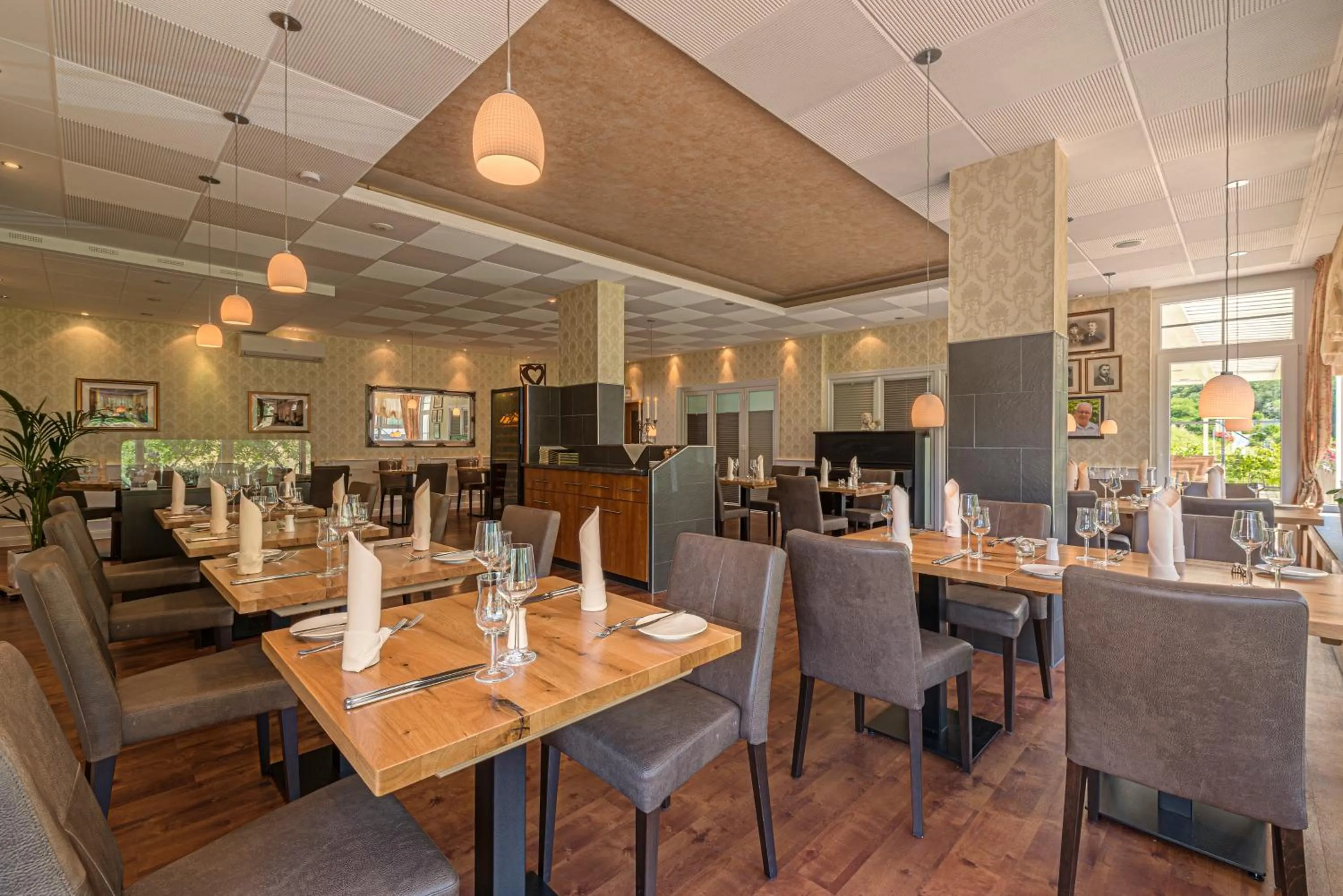 Hotel Weinberg-Schlößchen