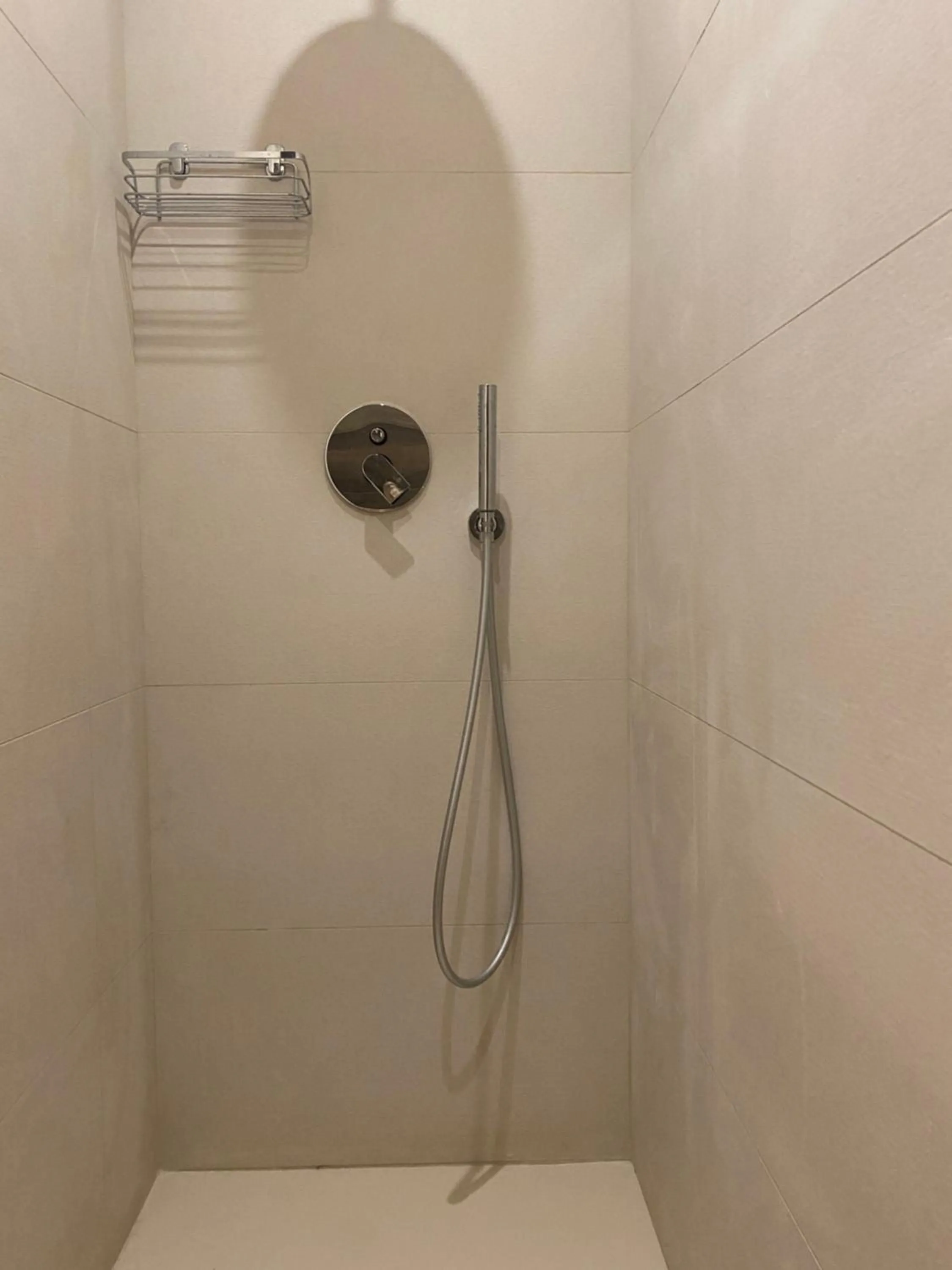 Shower in B&B Libertà