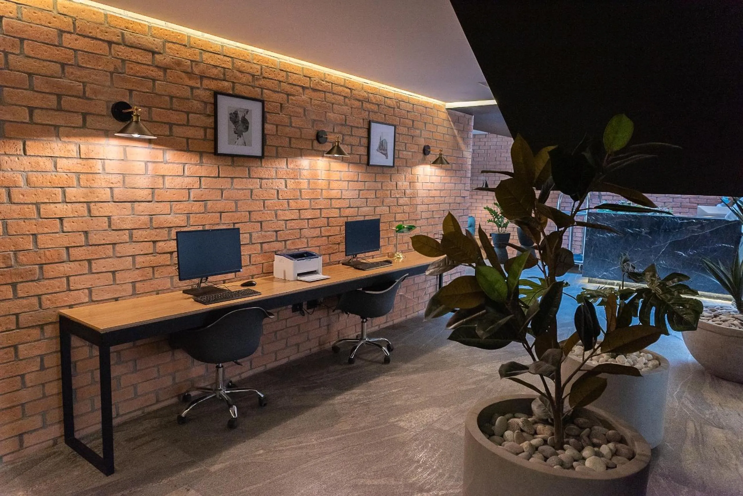 Lobby or reception in FULTON Business Luxury HOTEL