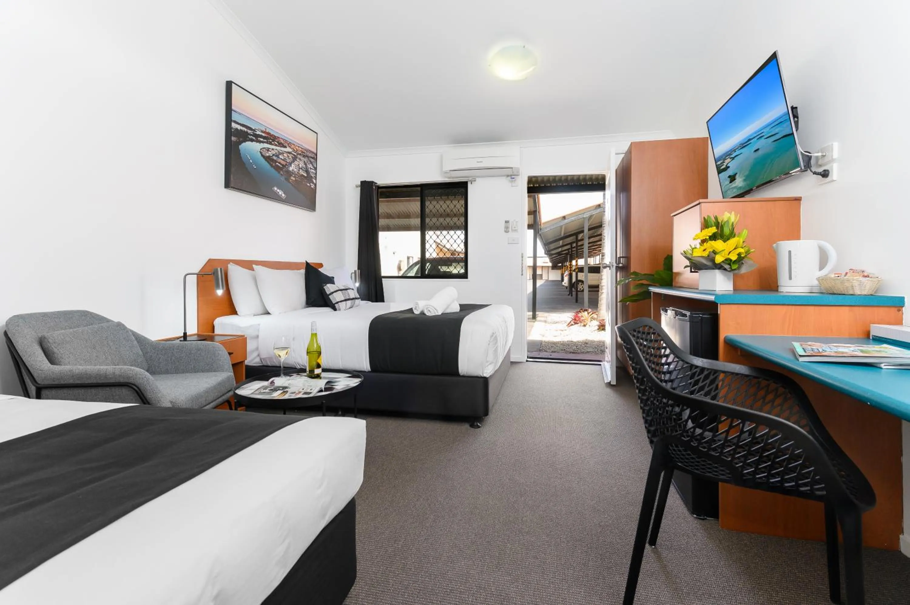 Bedroom in CQ Motel Gladstone