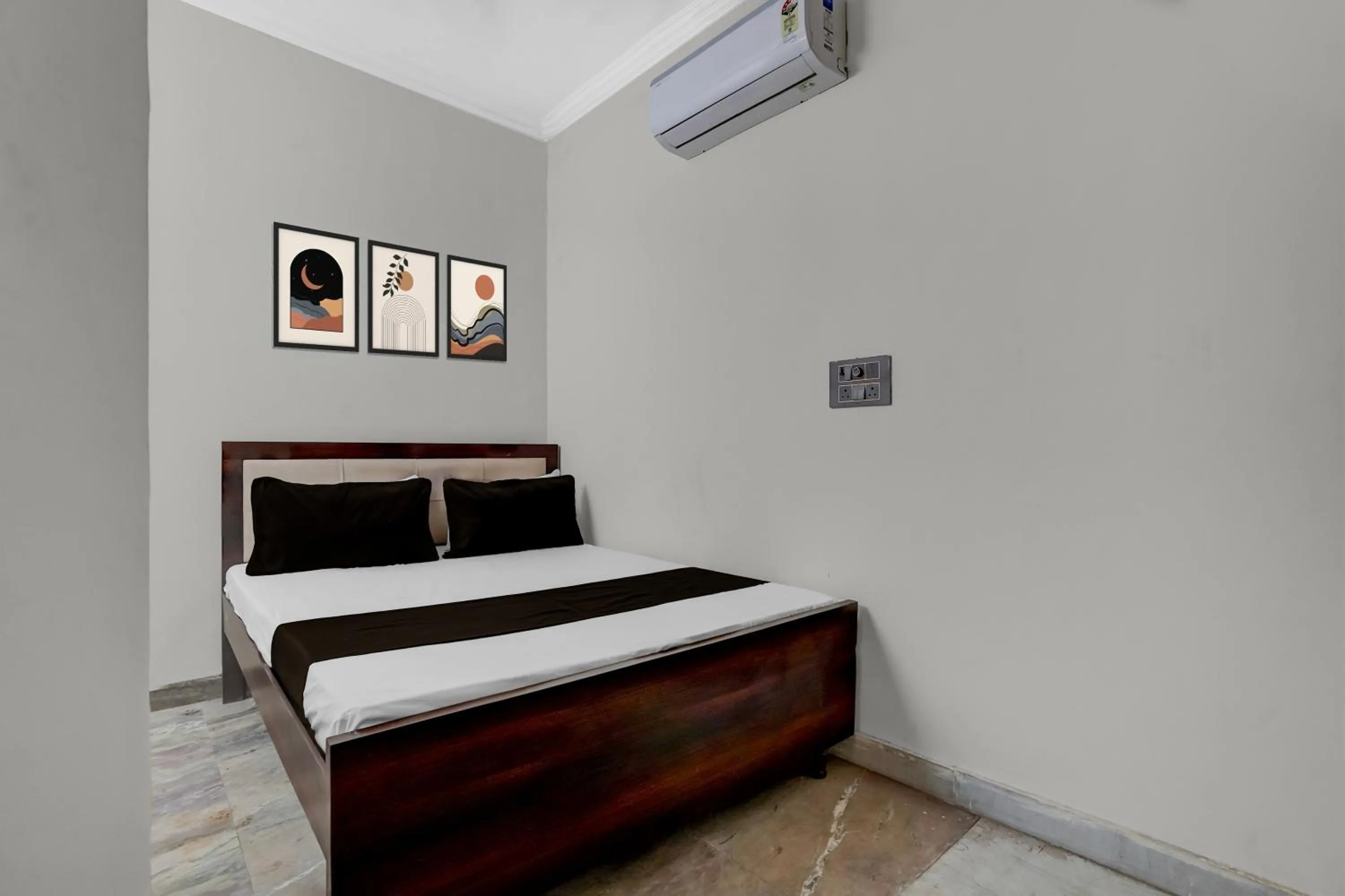 Bedroom in Hotel O Prince