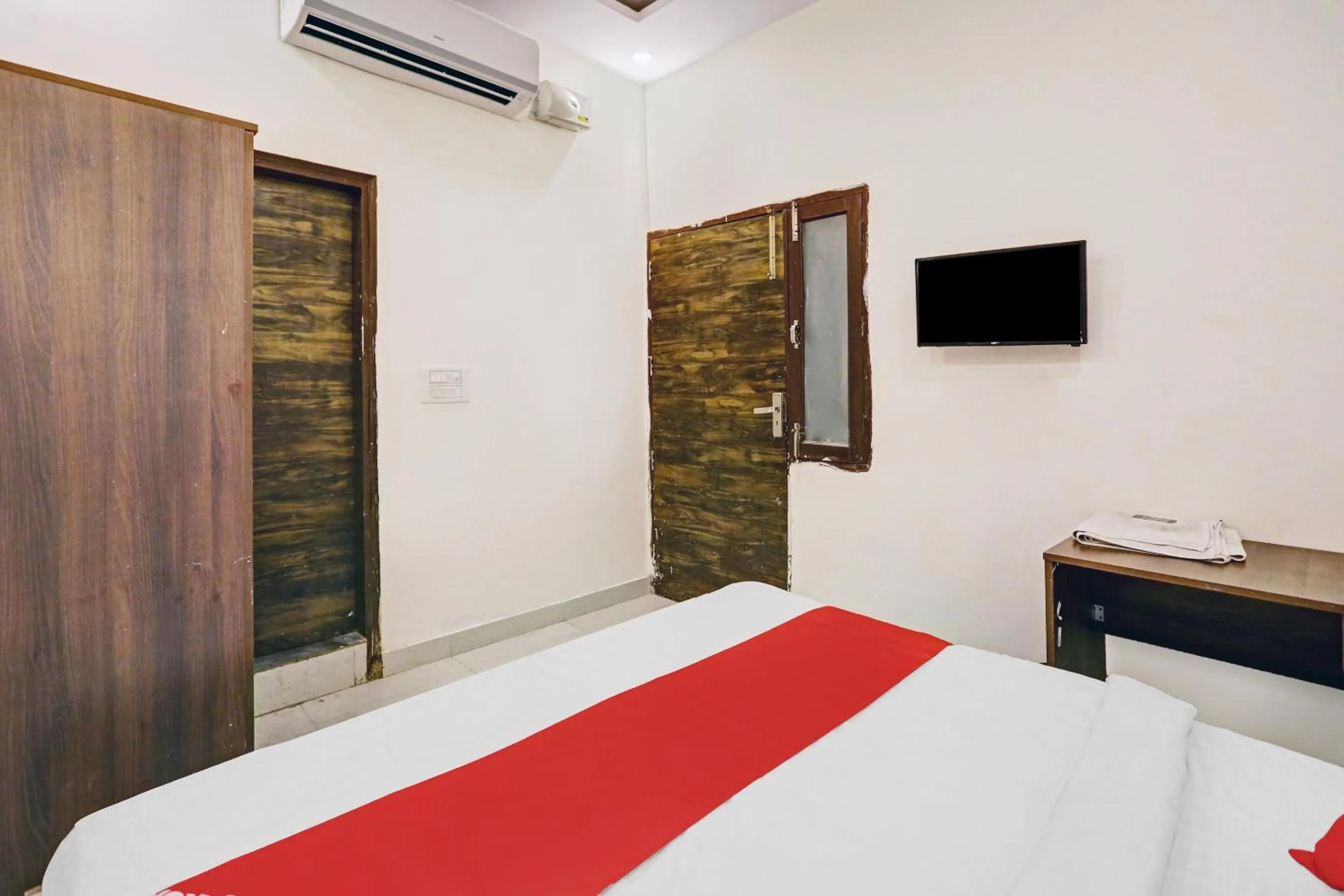 Bedroom in Hotel O Prince