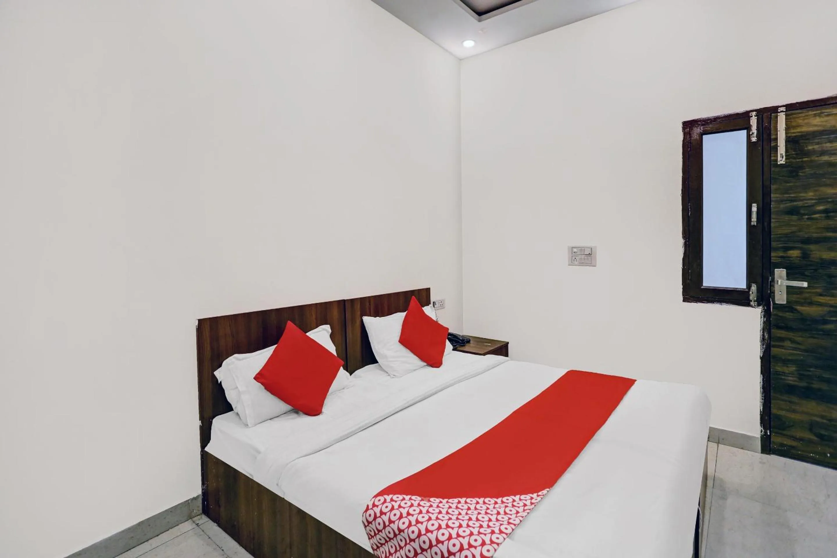 Bedroom in Hotel O Prince