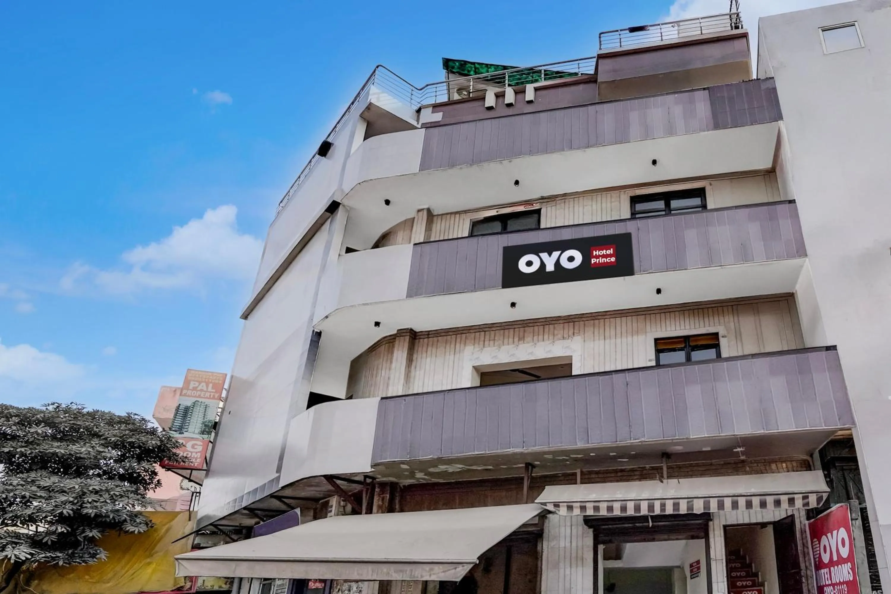 Facade/entrance in Hotel O Prince