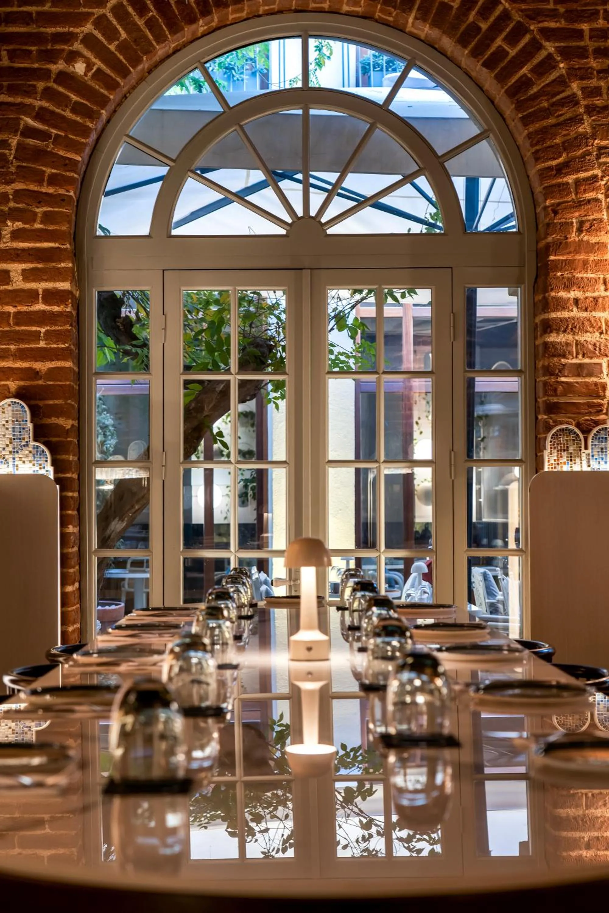 Ecole St. Pierre Hotel