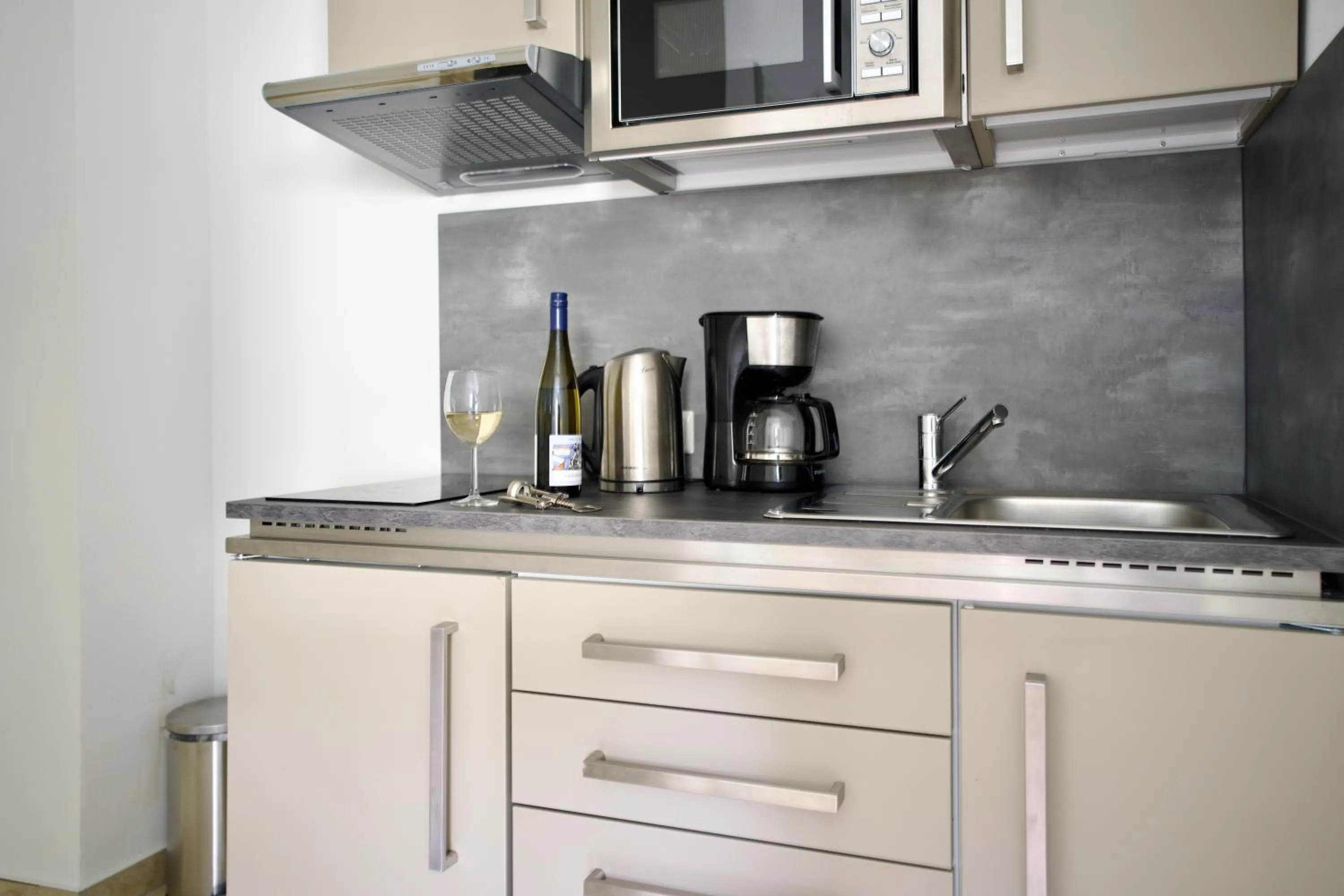 Coffee/tea facilities in Apartments Les Jardins