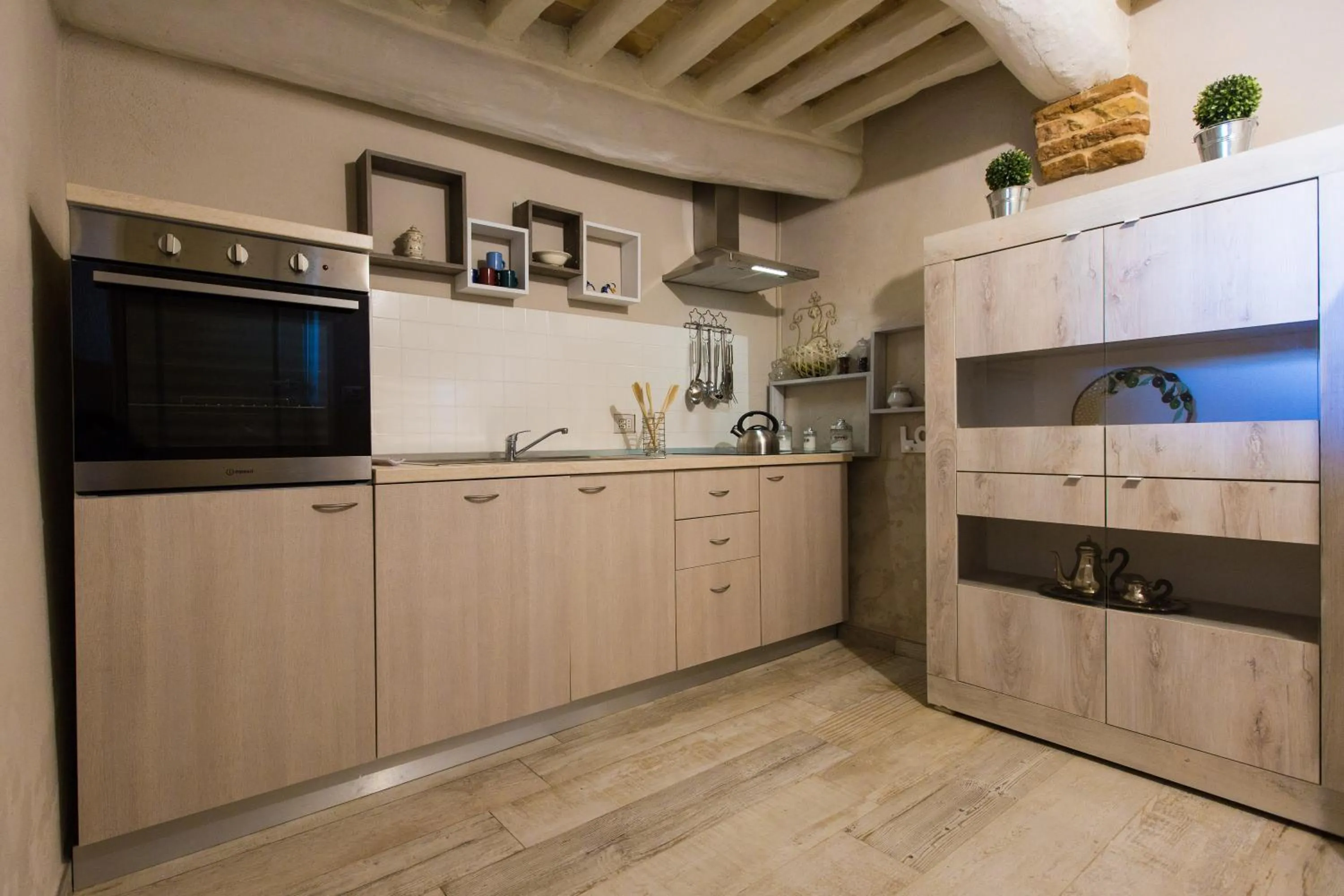 Kitchen or kitchenette in San Gimignano Town Garden