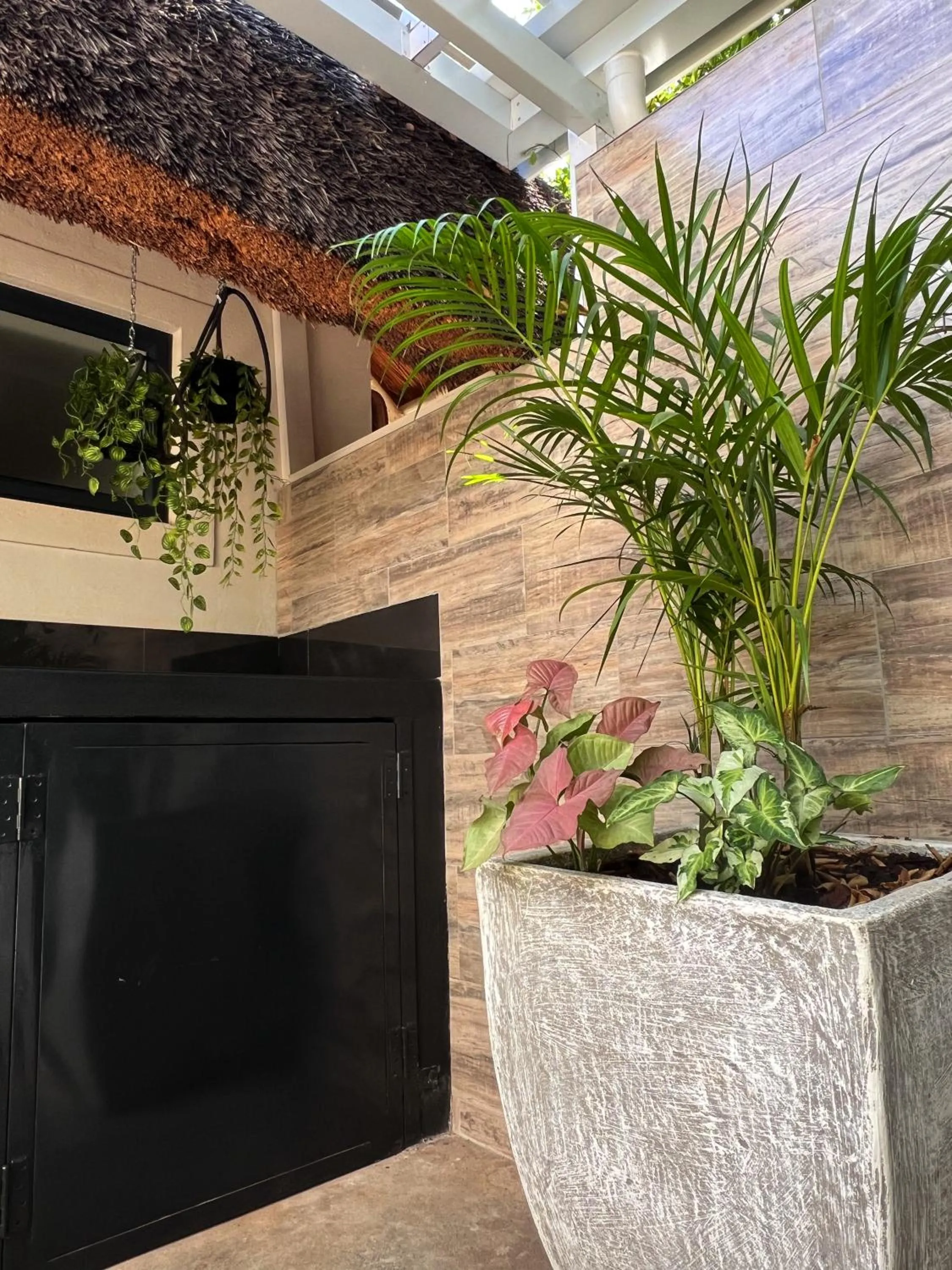 Property building in Pamarah Lodge