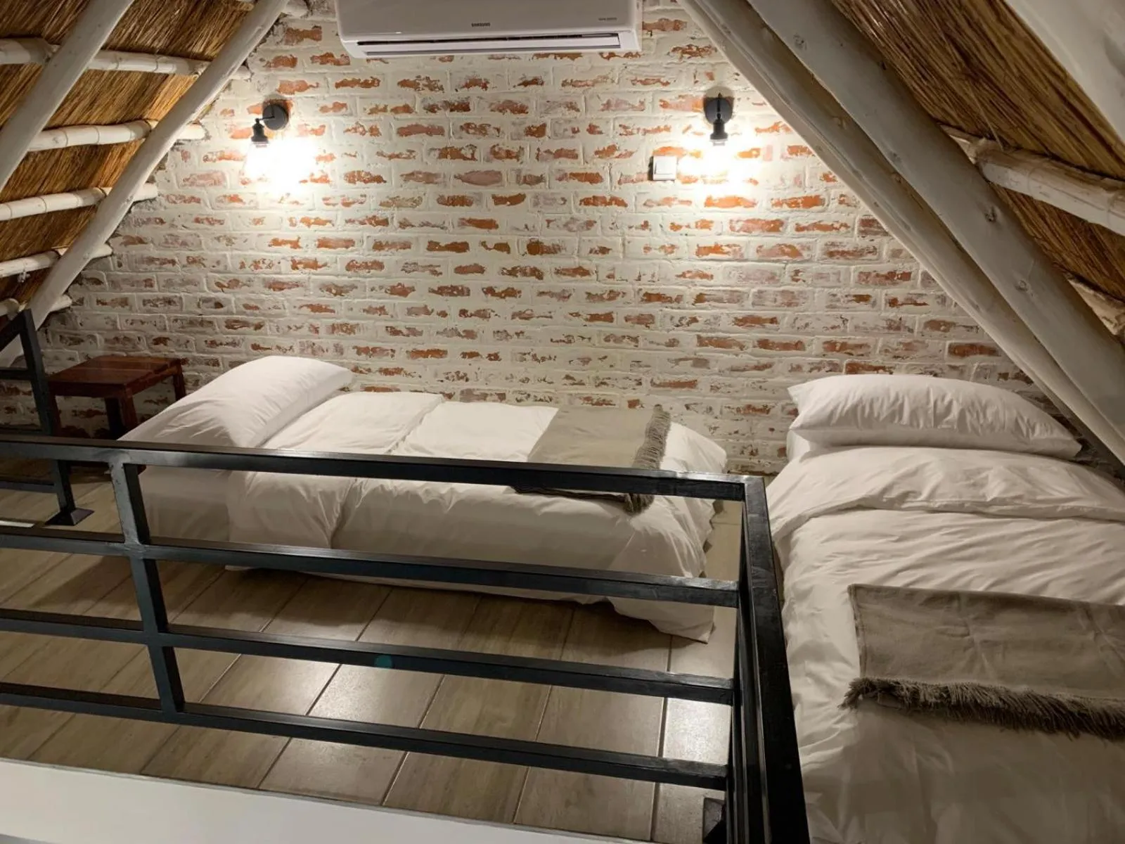 Bed in Pamarah Lodge