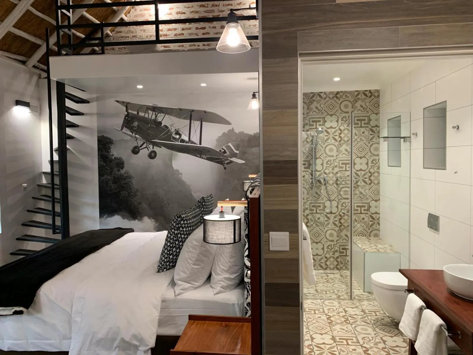 Bed in Pamarah Lodge