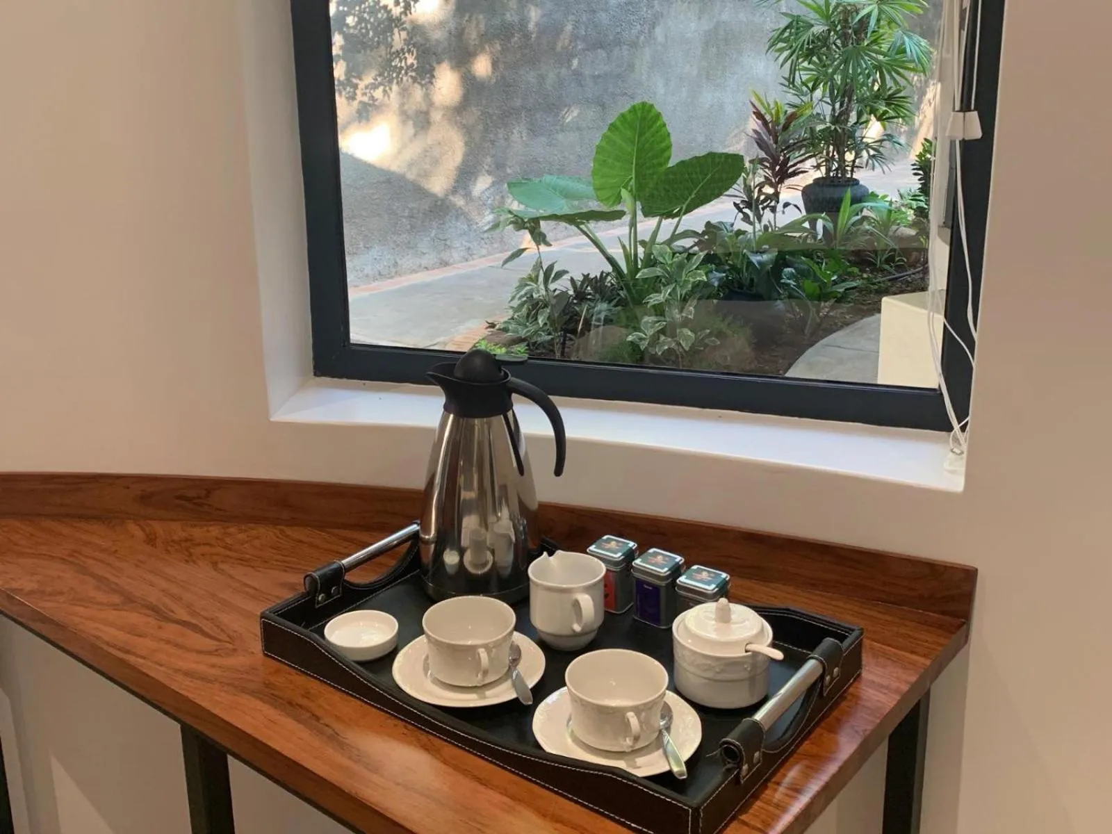 Coffee/tea facilities in Pamarah Lodge