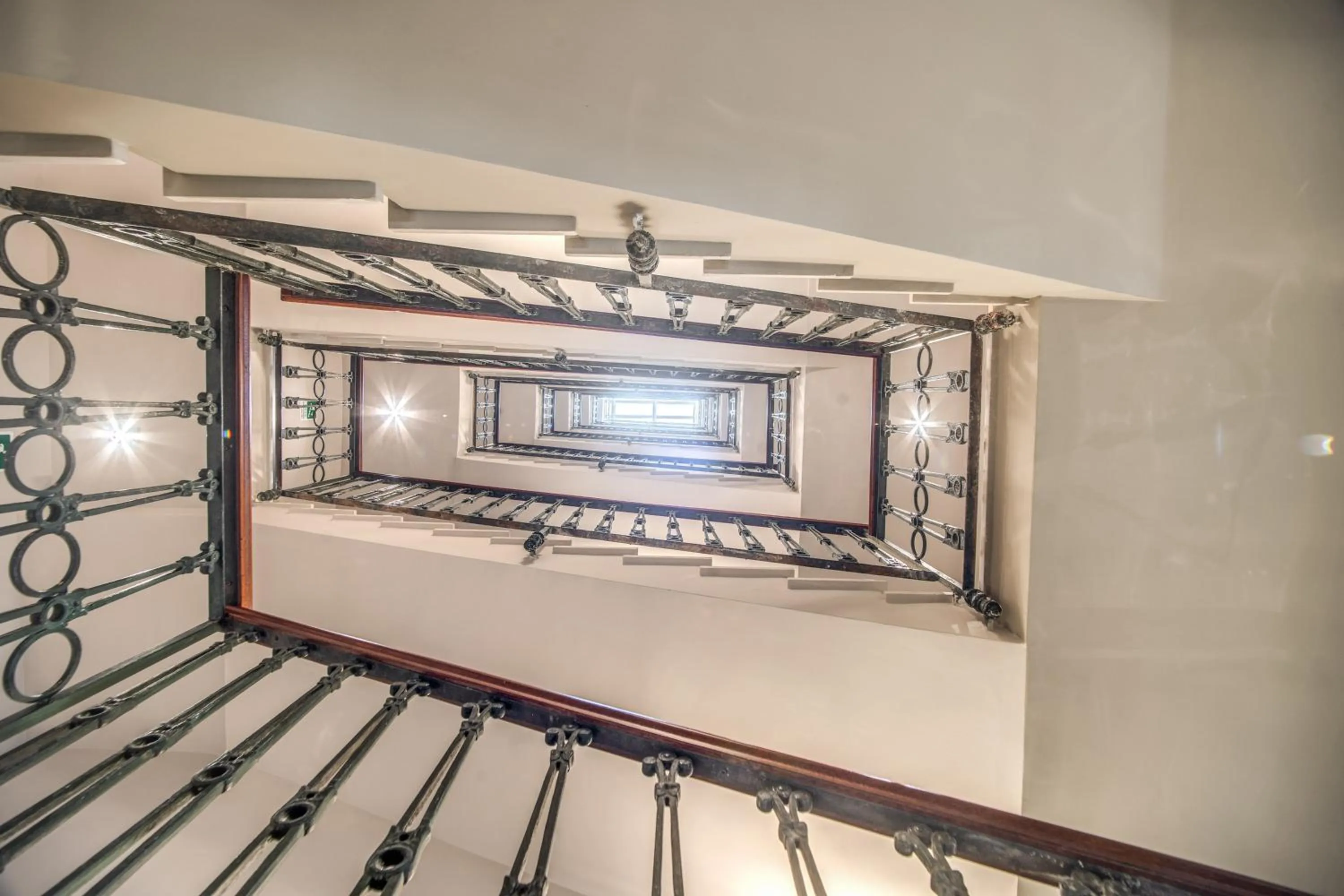 Decorative detail, Bed in Hotel 77 Seventy-Seven - Maison D'Art Collection