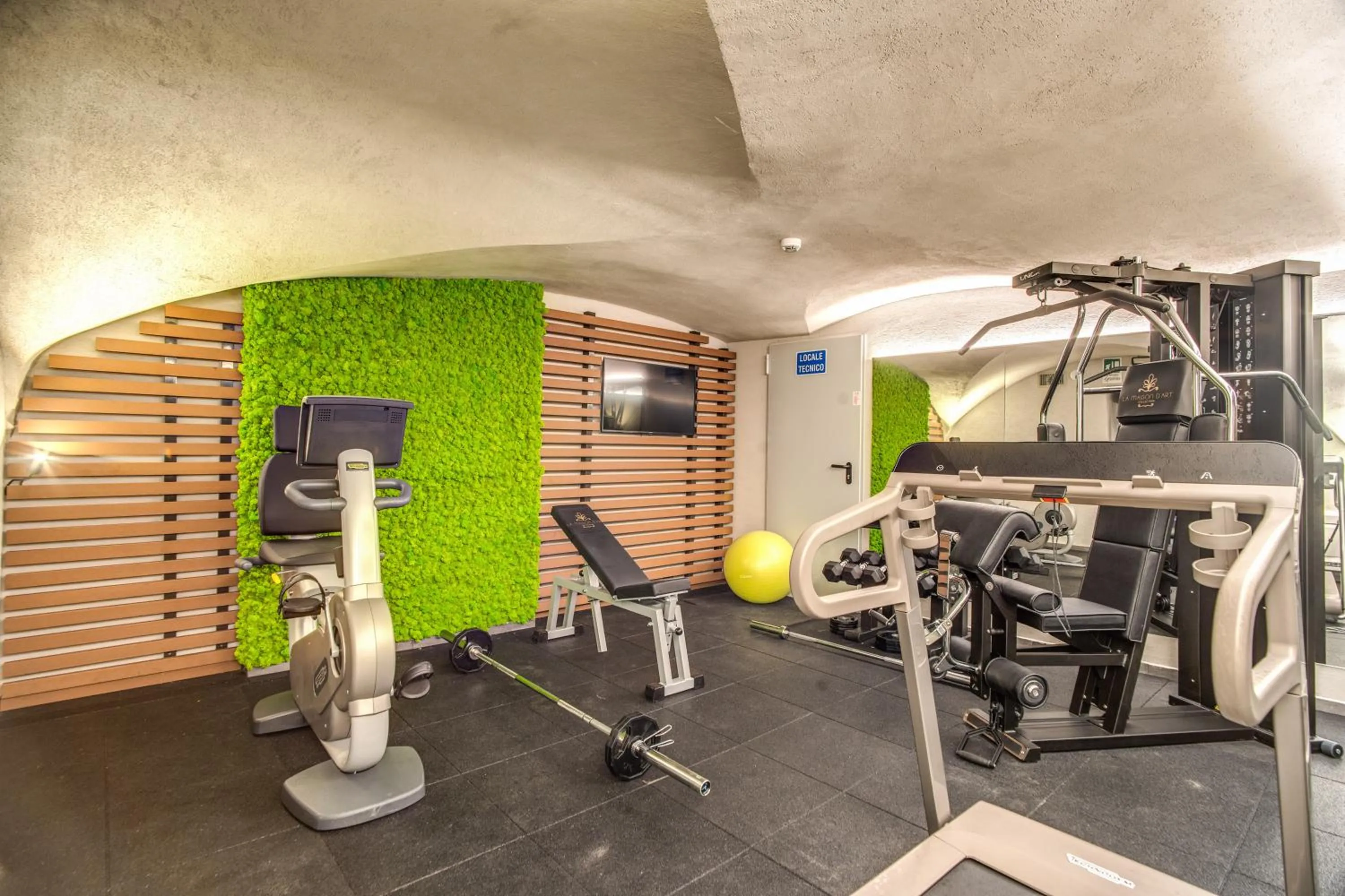Fitness centre/facilities in Hotel 77 Seventy-Seven - Maison D'Art Collection