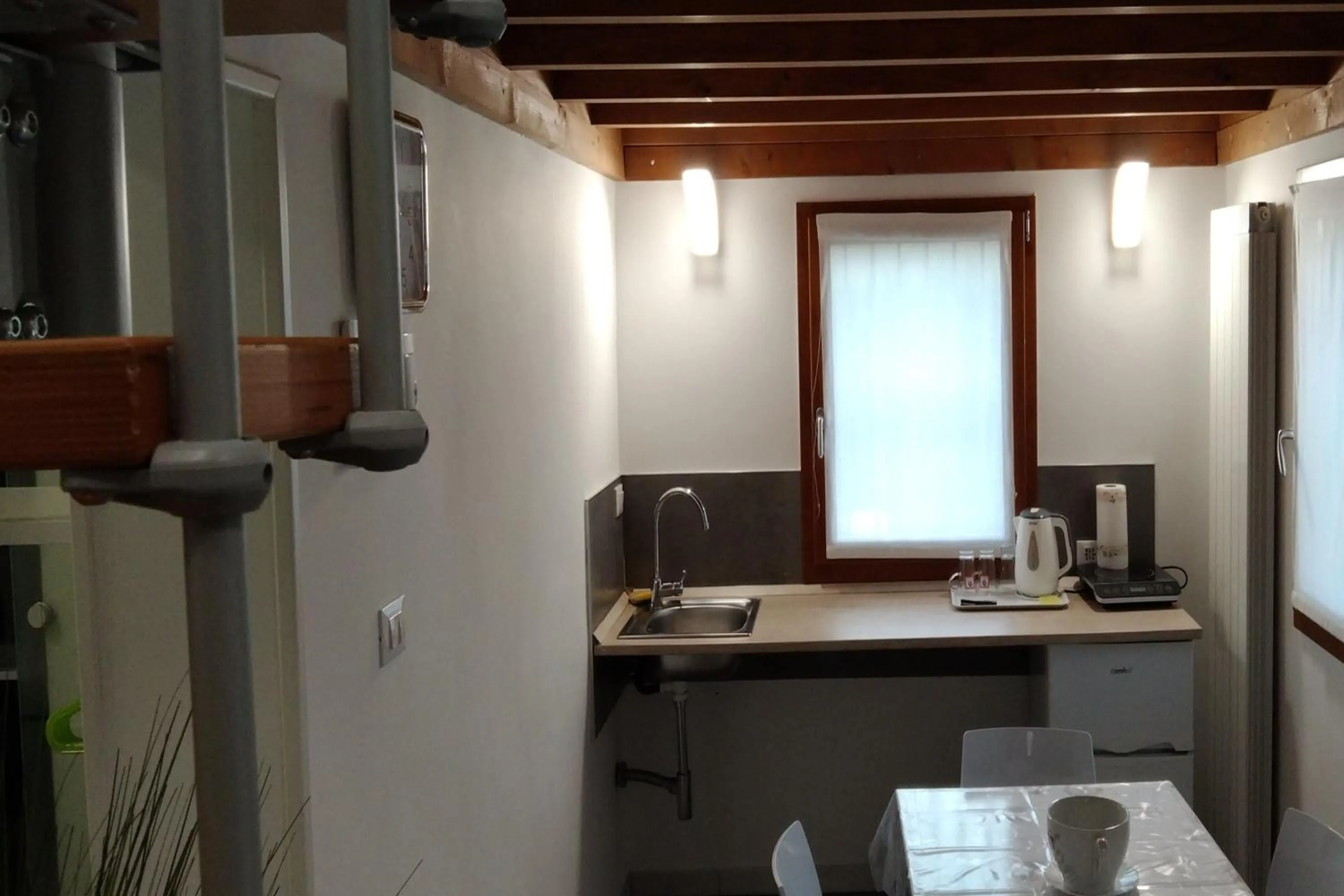 Dining area in GreenColors DEPENDANCE