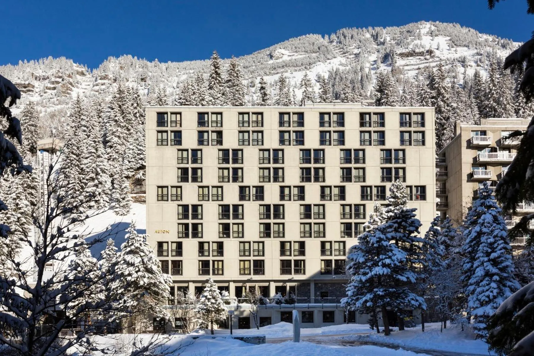 Property building in RockyPop Flaine Hotel & Spa