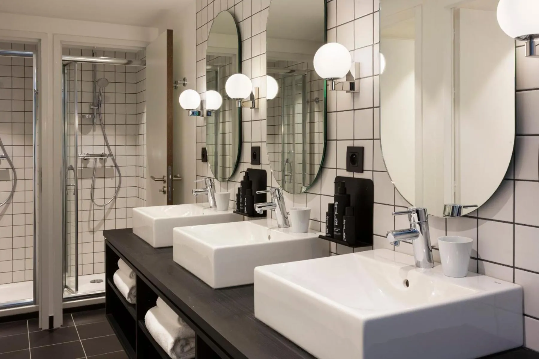 Bathroom in RockyPop Flaine Hotel & Spa