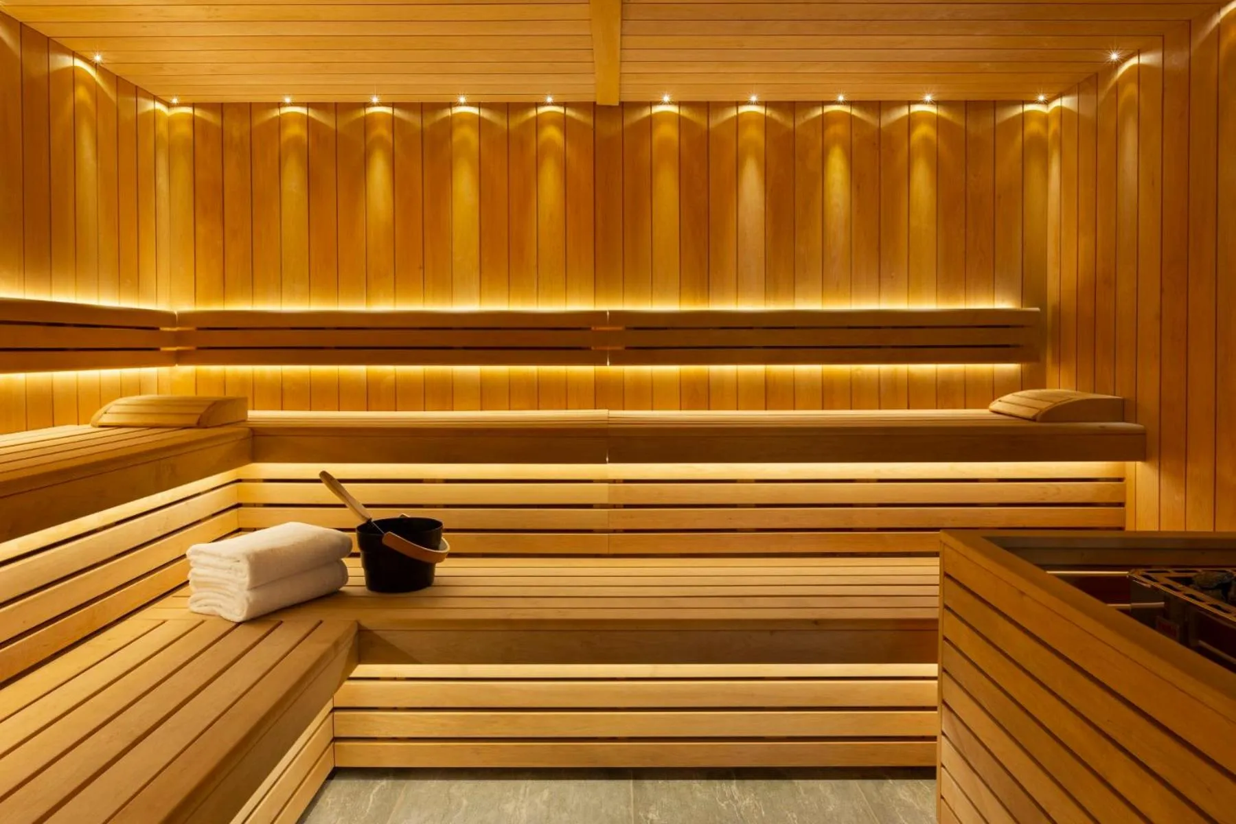 Sauna in RockyPop Flaine Hotel & Spa