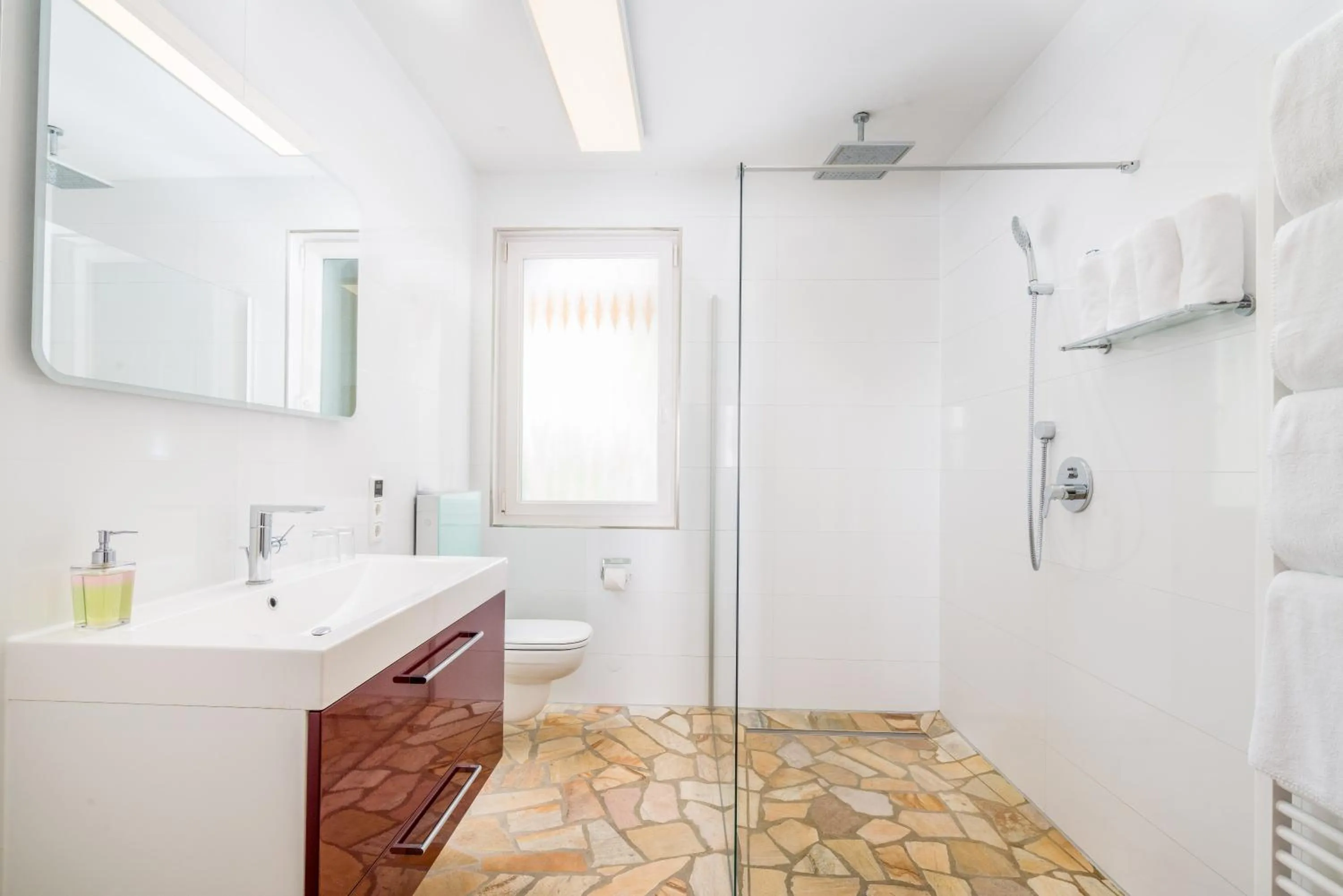 Bathroom in Hotel Knorz