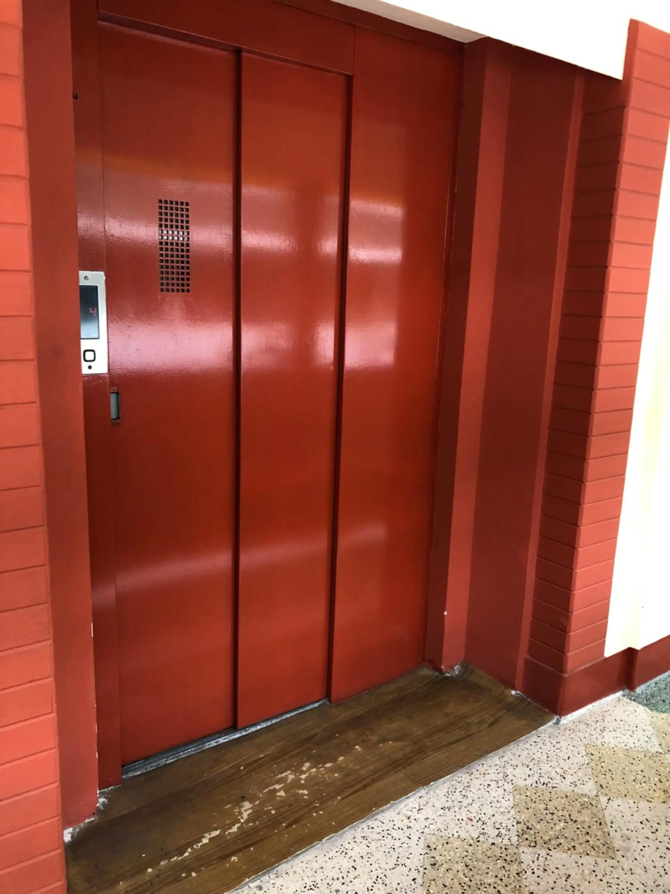 Property building in Hotel Saluja