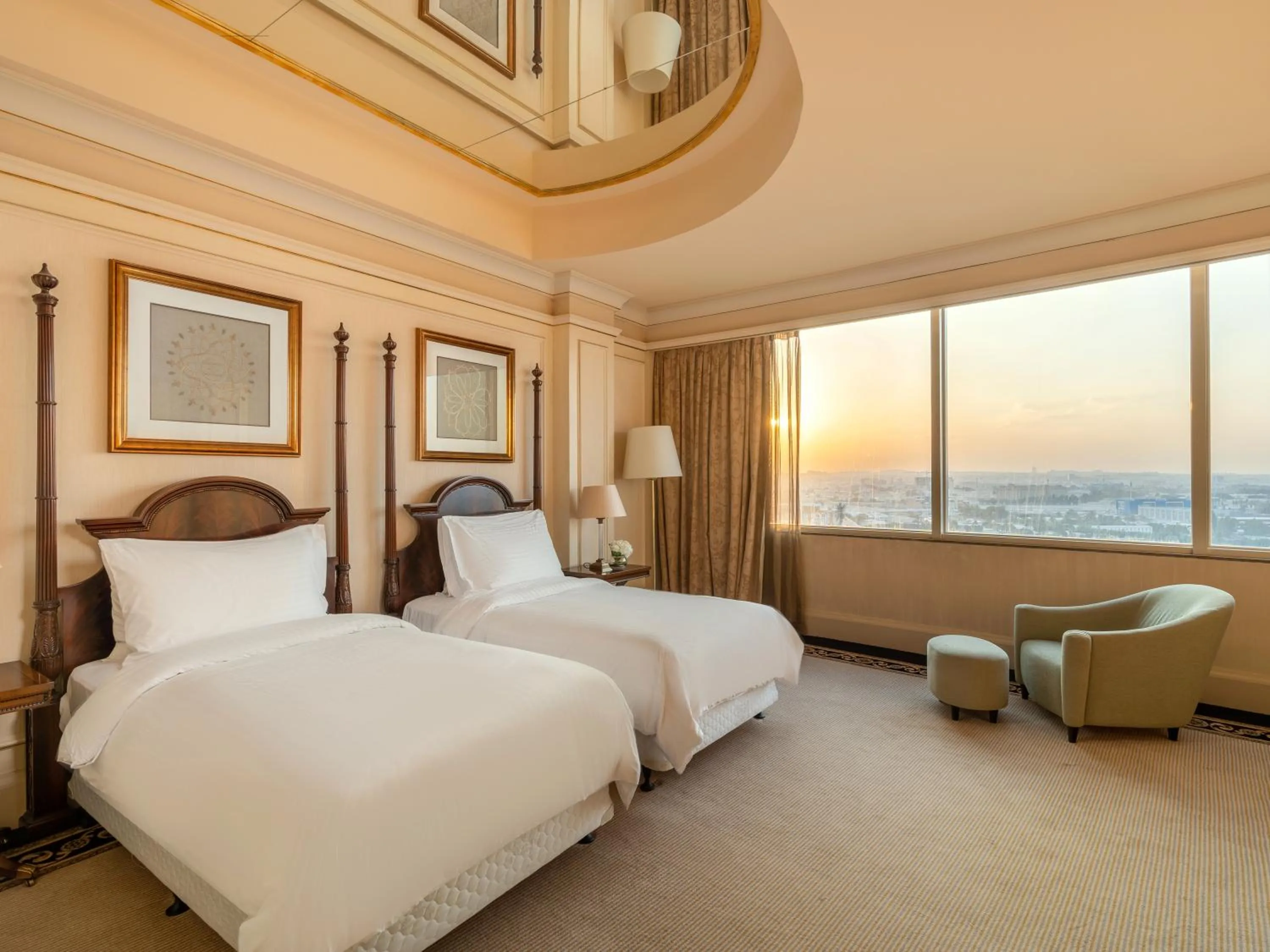 Bed in Mövenpick Hotel Al Khobar