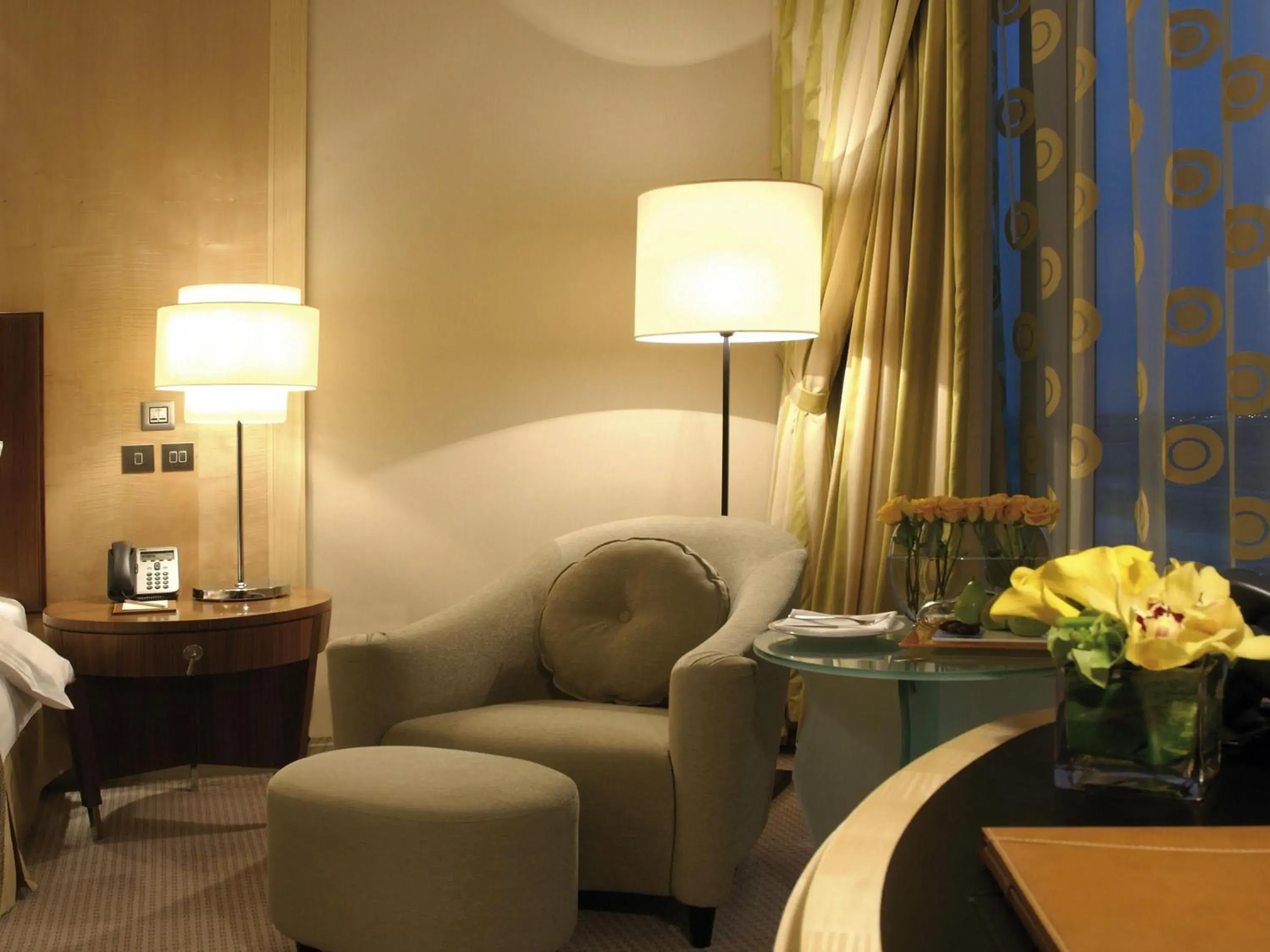 Deluxe Twin Room in Mövenpick Hotel Al Khobar Deluxe Twin Room in Mövenpick Hotel Al Khobar