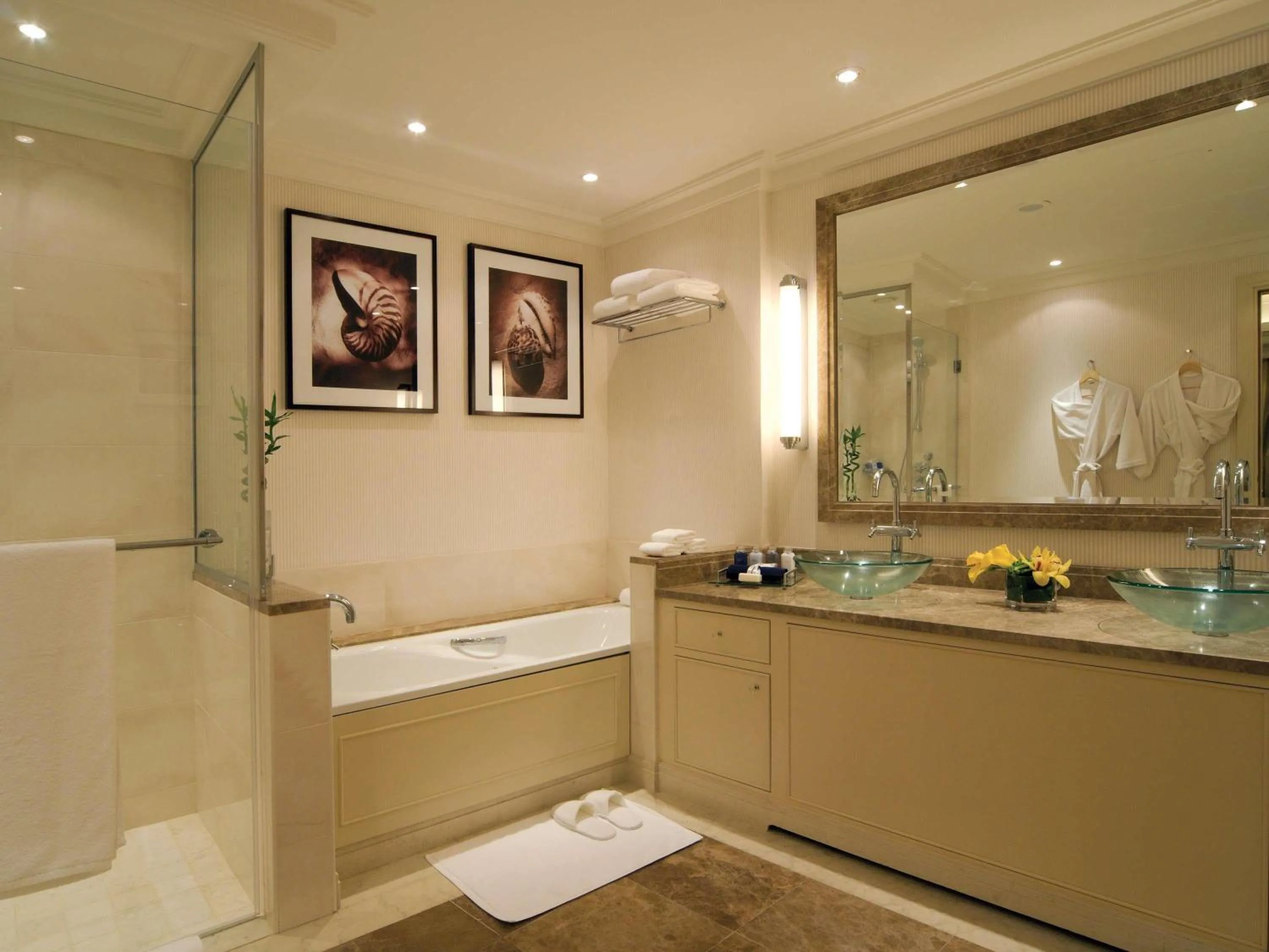 Bedroom in Mövenpick Hotel Al Khobar