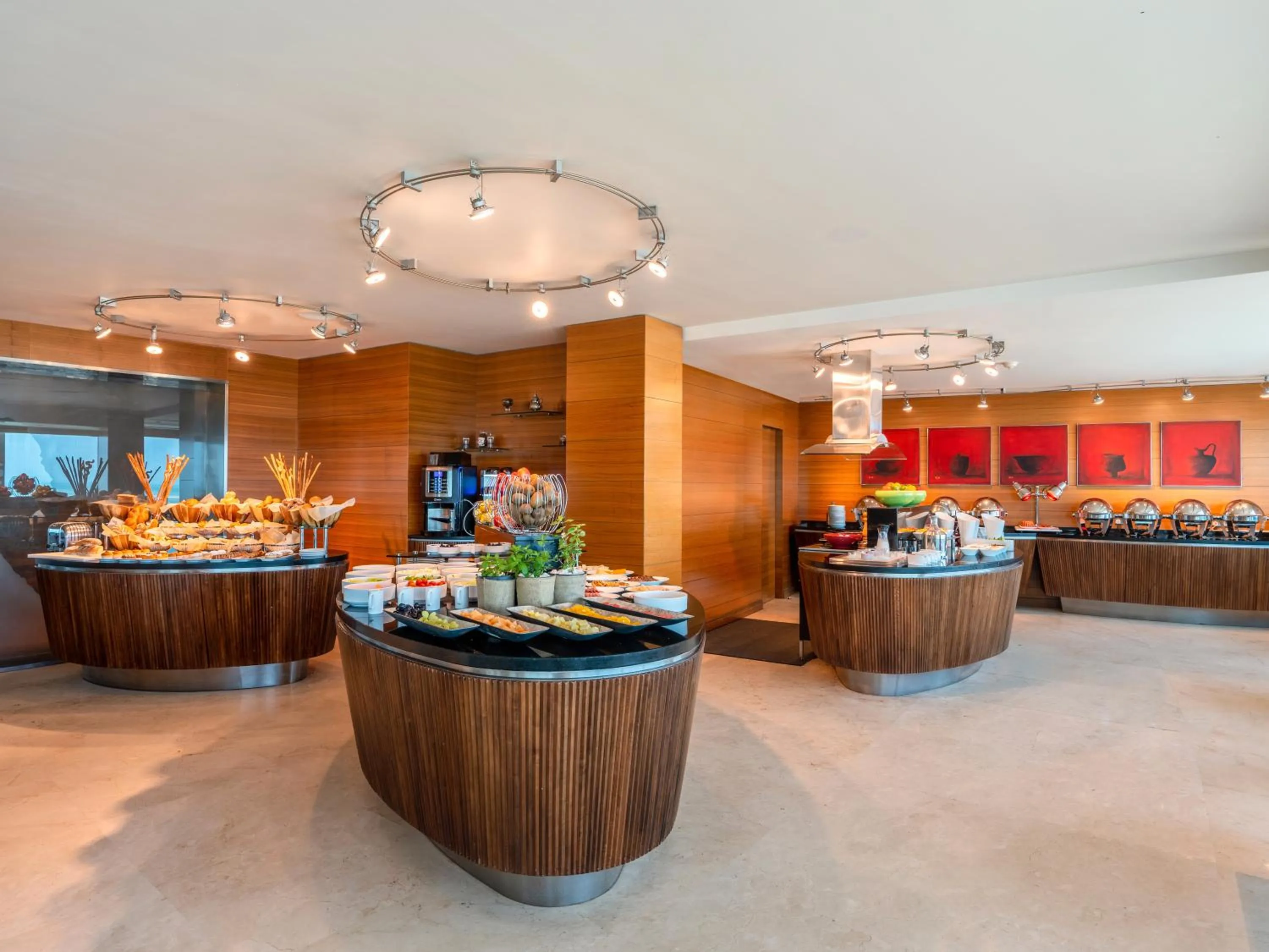 Restaurant/places to eat in Mövenpick Hotel Al Khobar