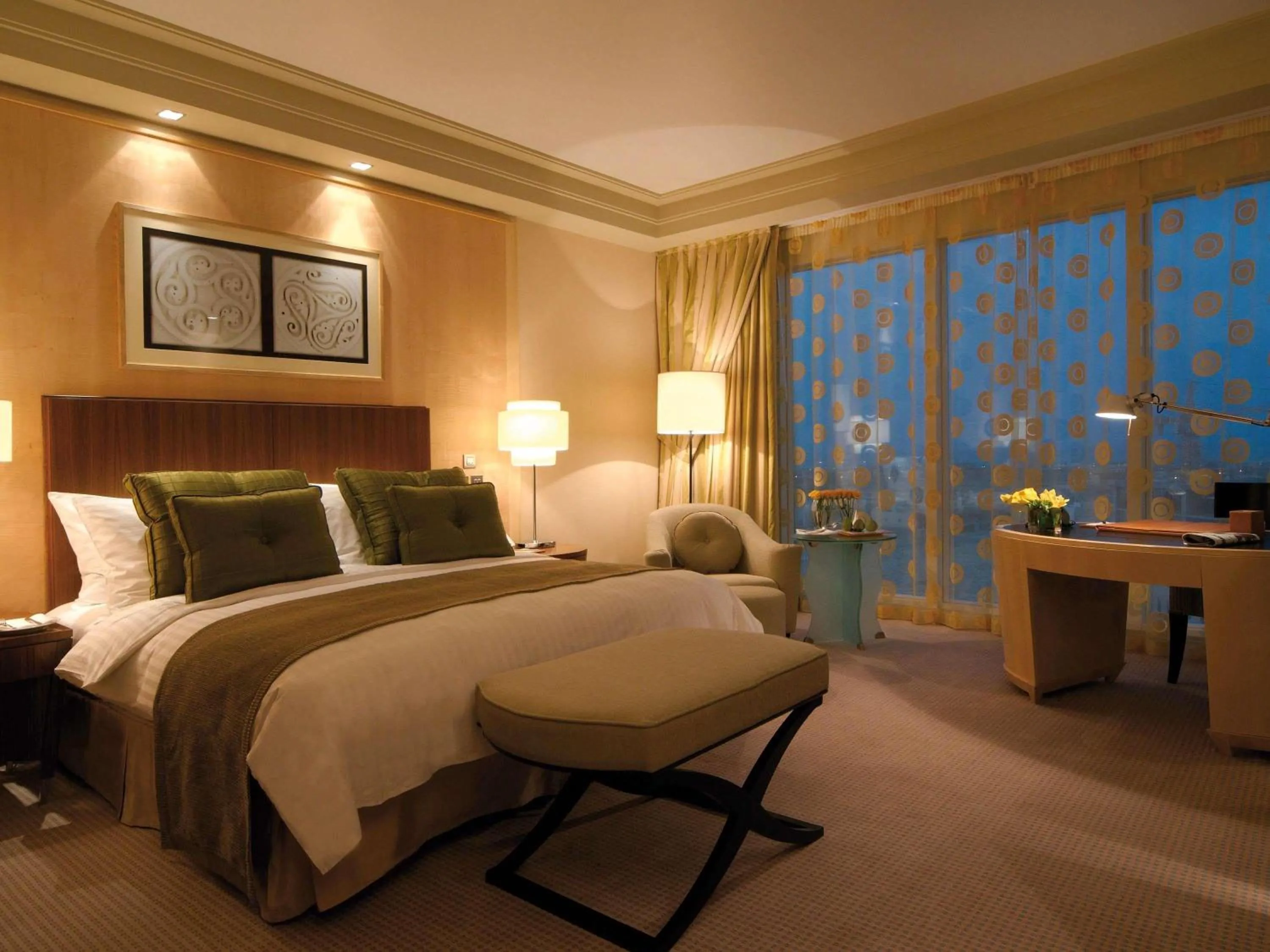 Bedroom, Bed in Mövenpick Hotel Al Khobar