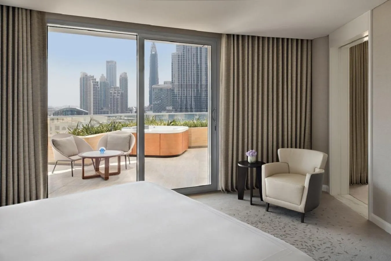 Bedroom, Bed in Address Downtown