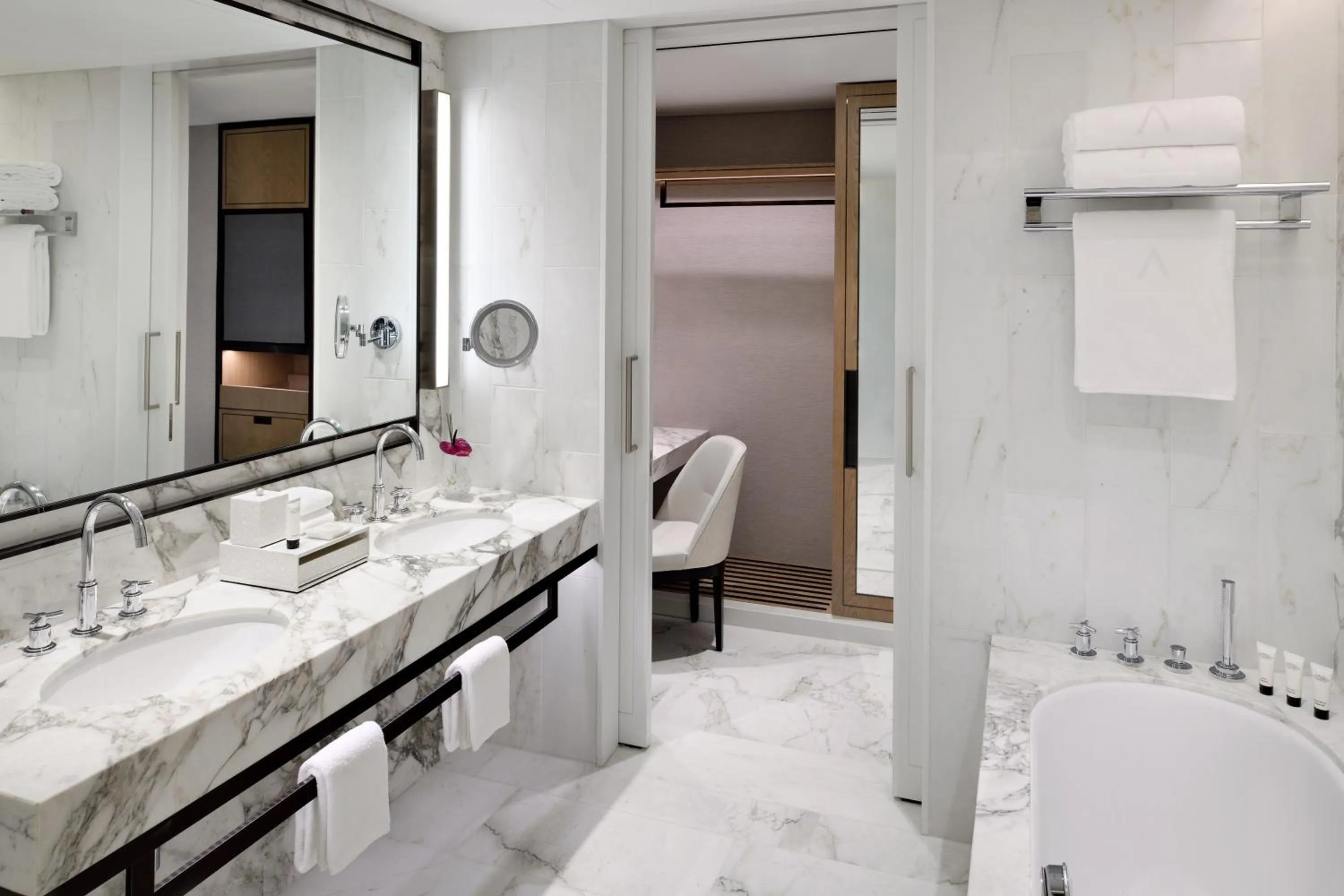 Shower in Address Downtown