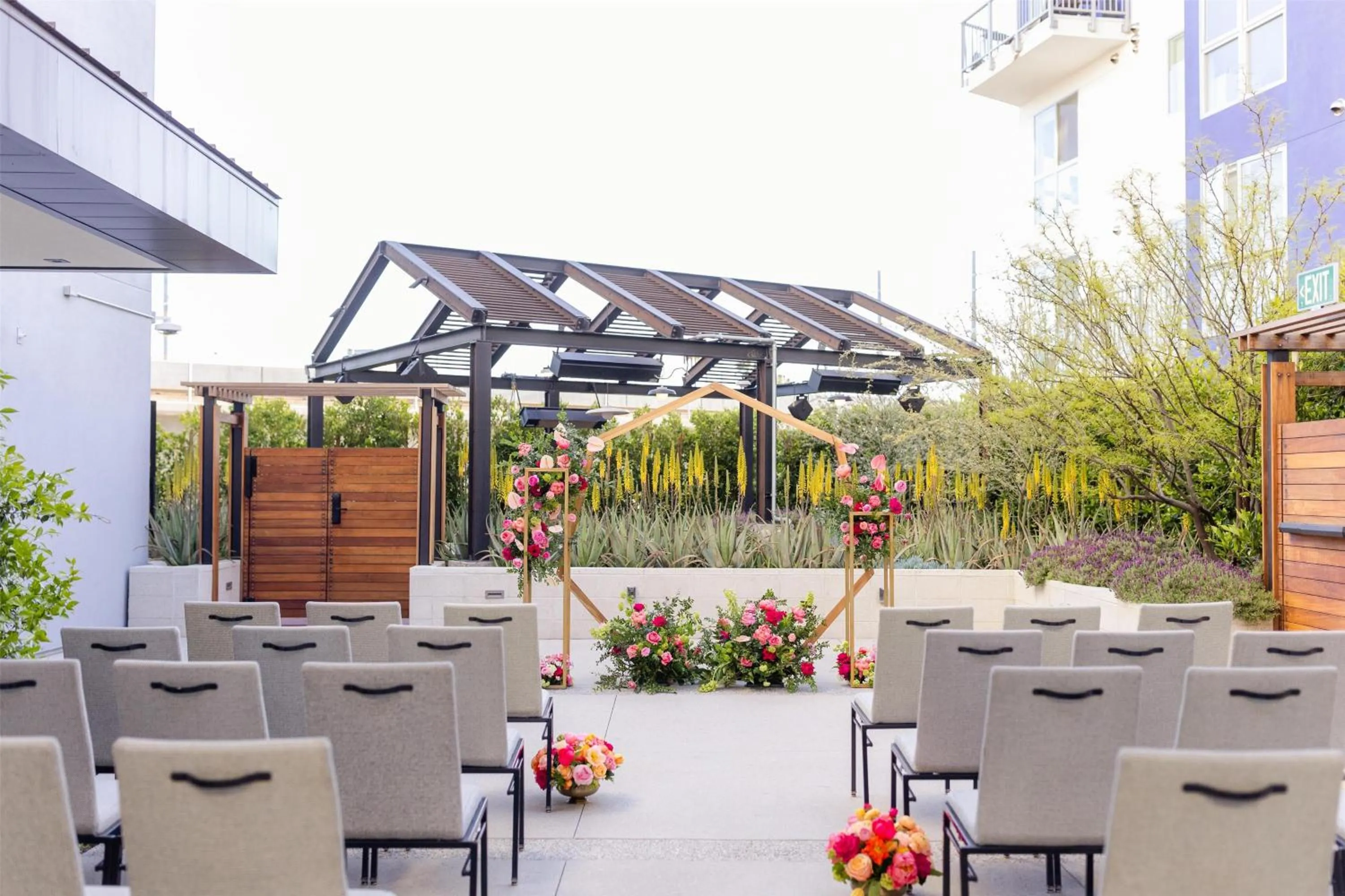 Lobby or reception in The Shay, a Destination by Hyatt