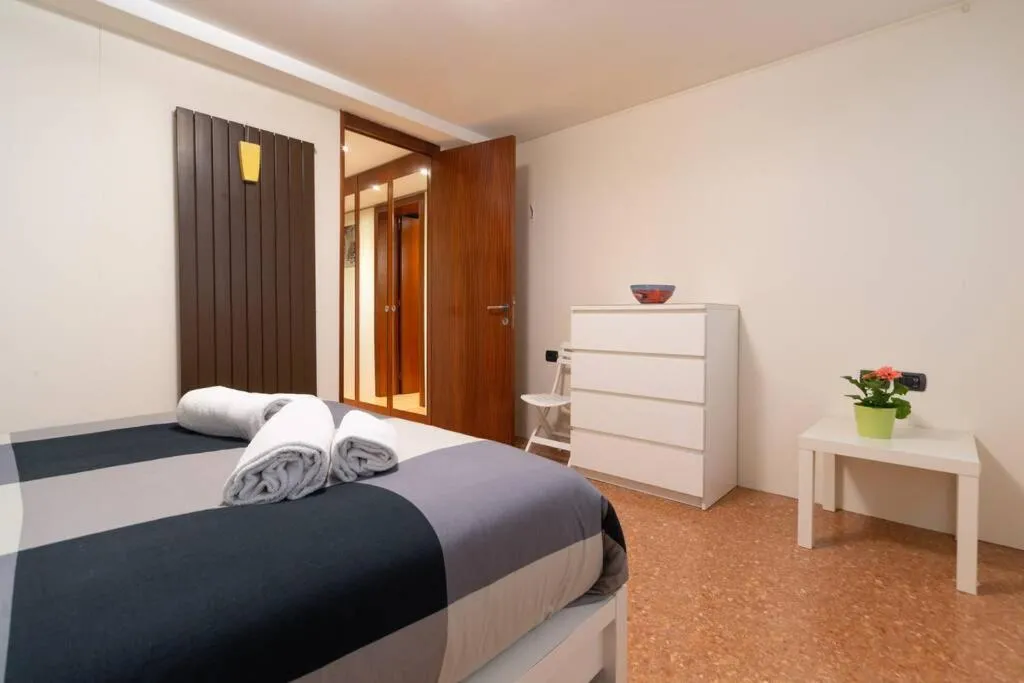 Bedroom, Bed in The Zen House Apartment