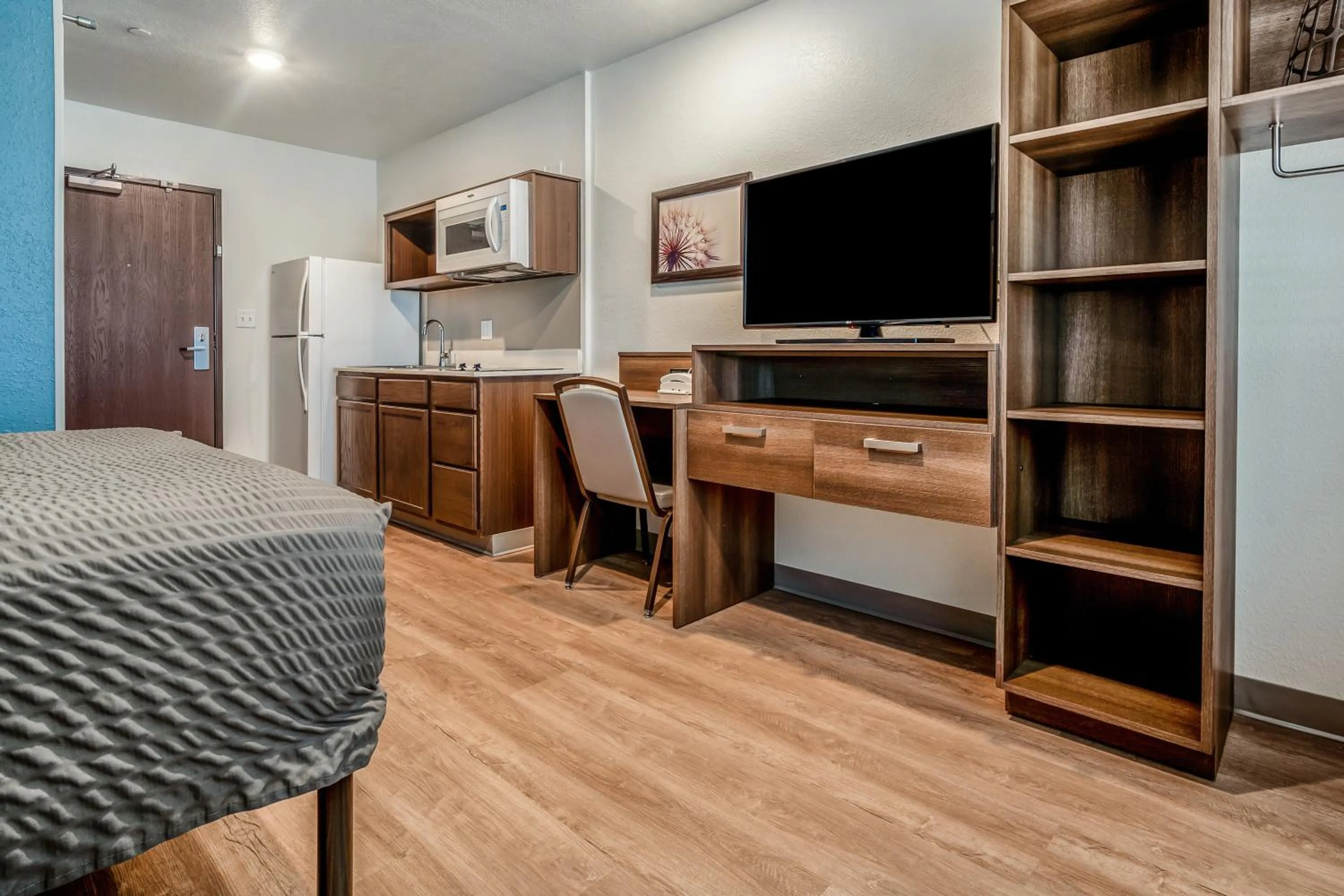 WoodSpring Suites Jacksonville - South