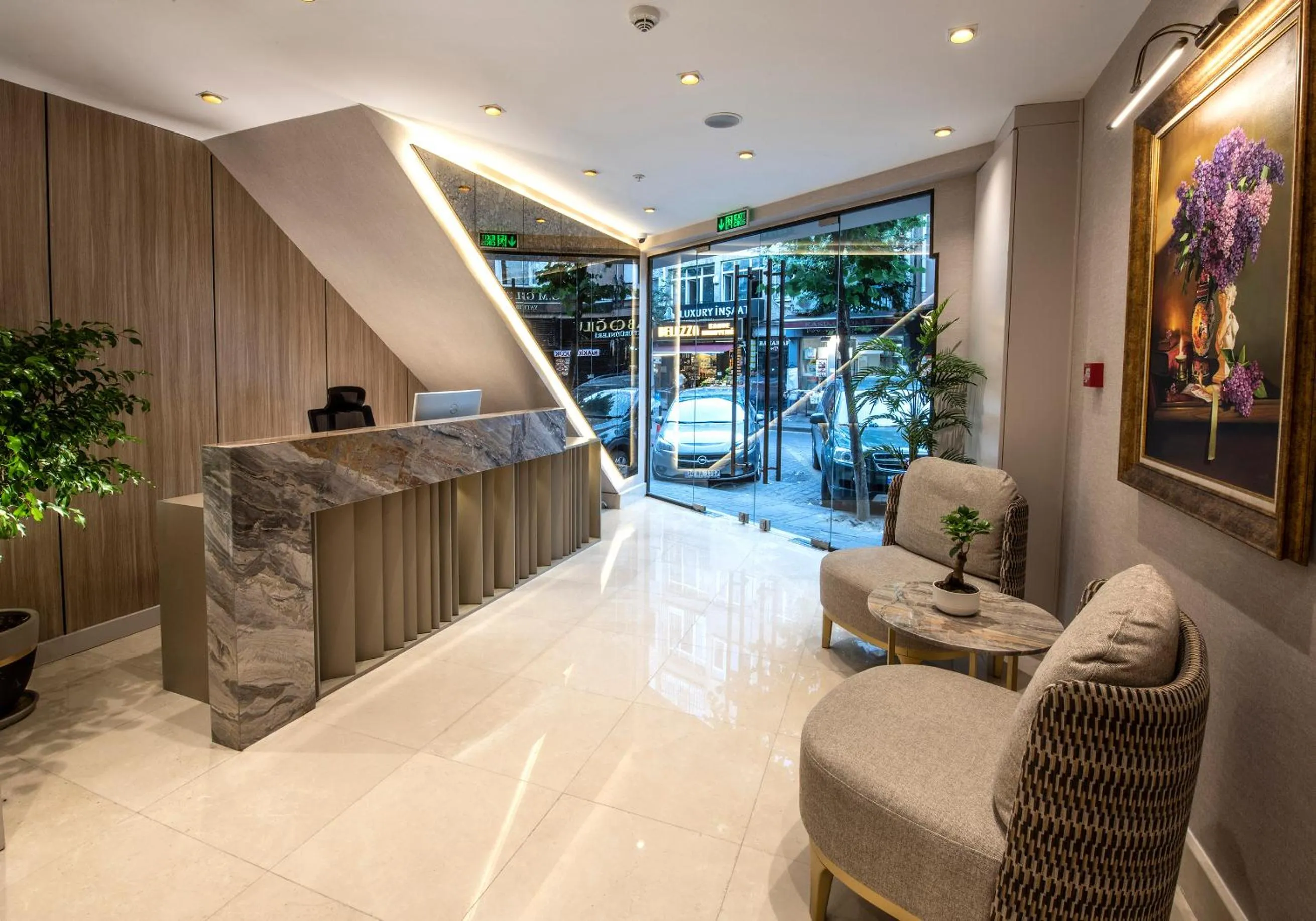 Lobby or reception in Valente Suites&Hotel