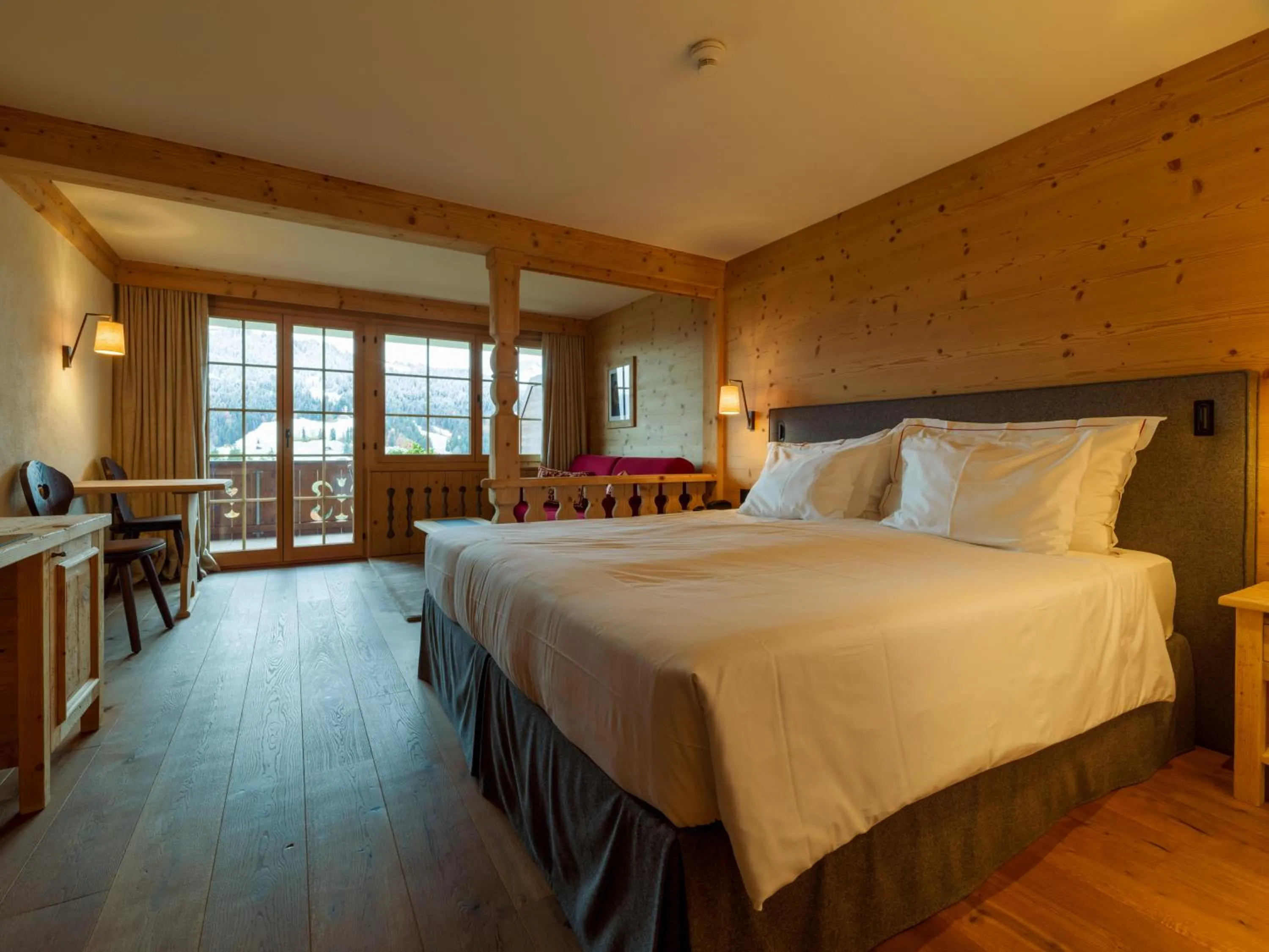 Photo of the whole room, Bed in Hotel Le Grand Chalet Gstaad