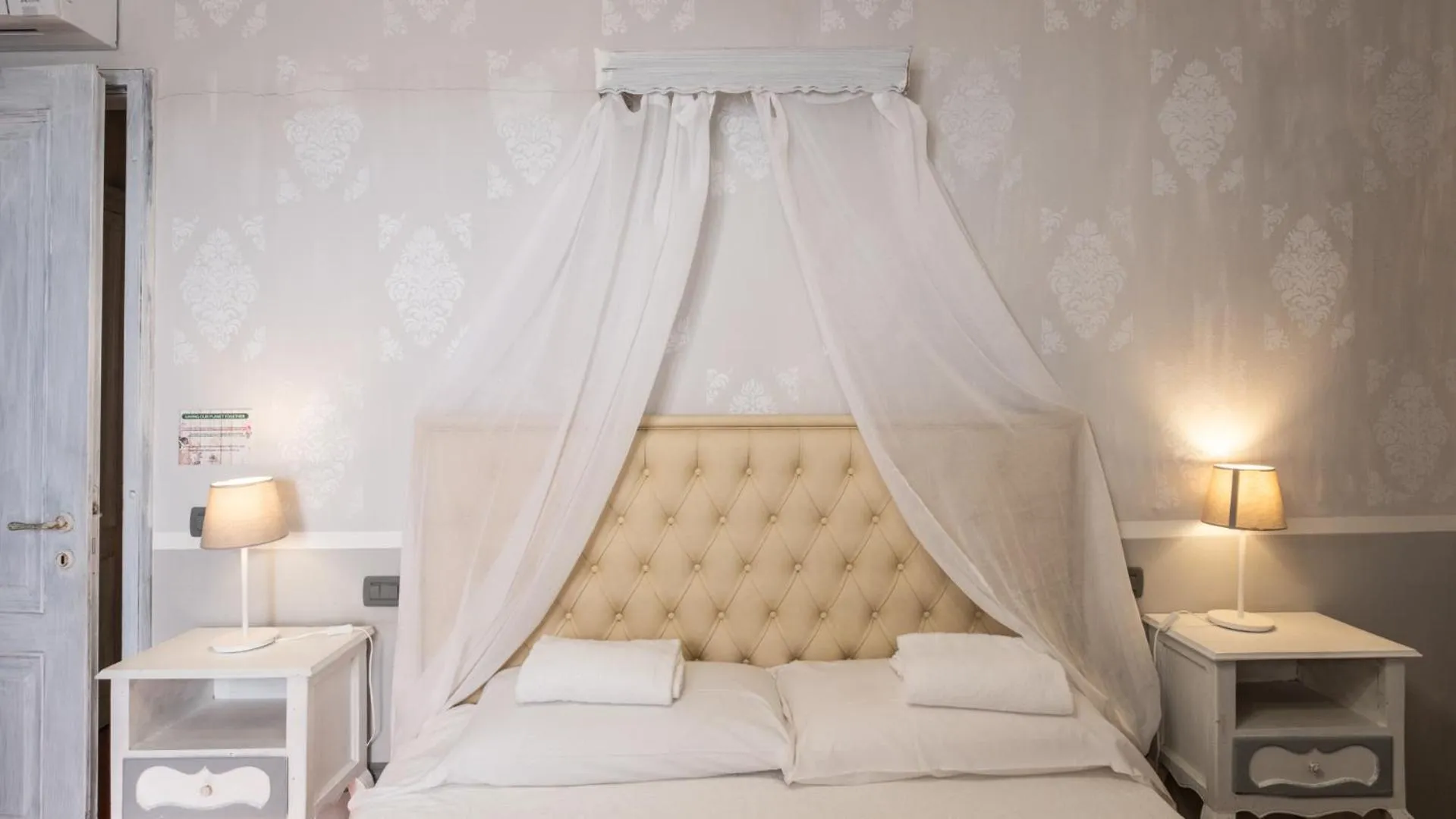 Bedroom, Bed in Il Castagnolo Country B&B