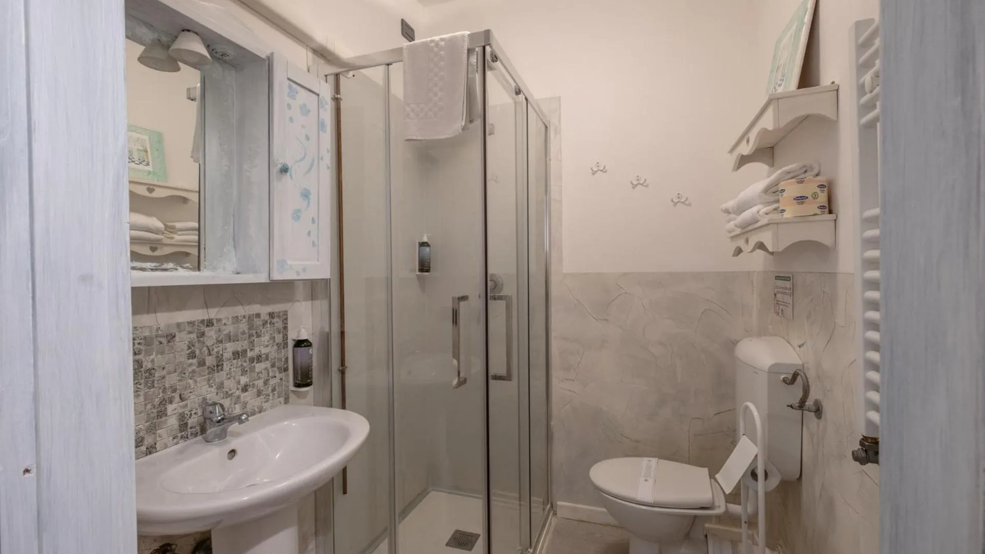 Bathroom in Il Castagnolo Country B&B