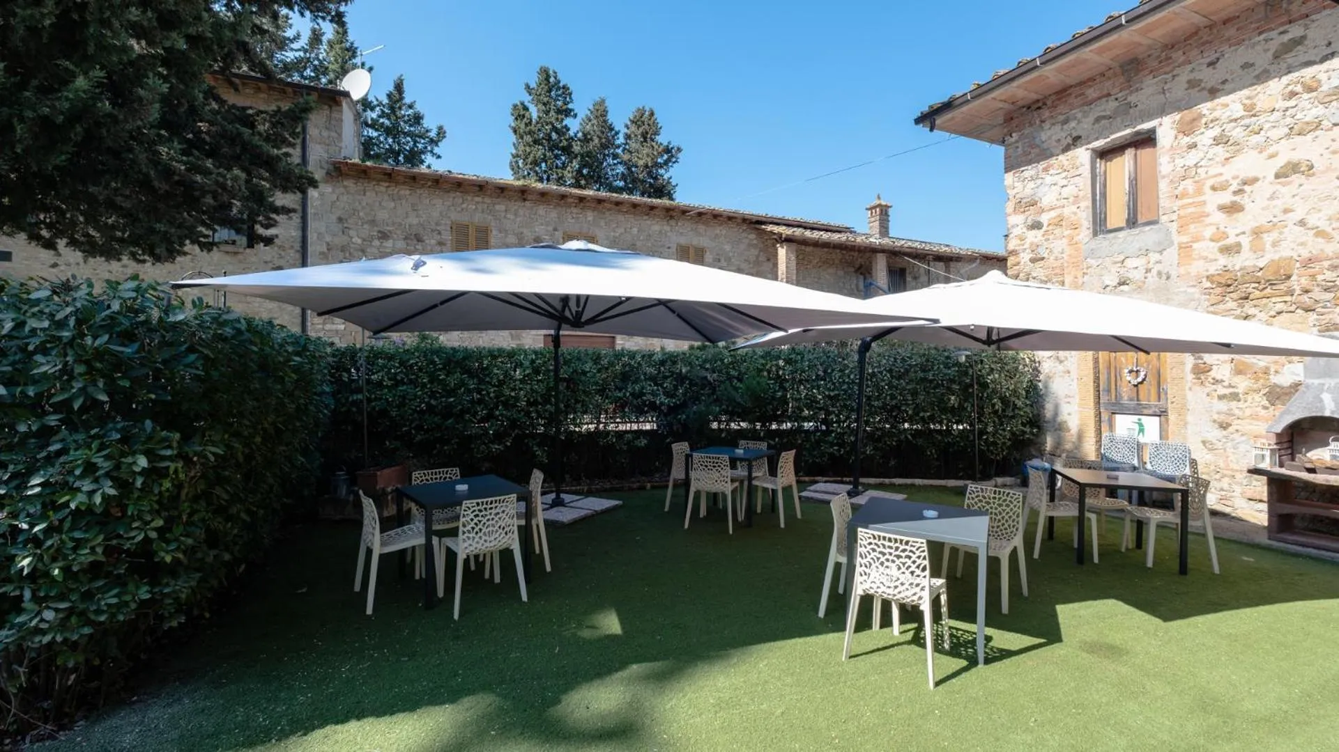 Dining area in Il Castagnolo Country B&B