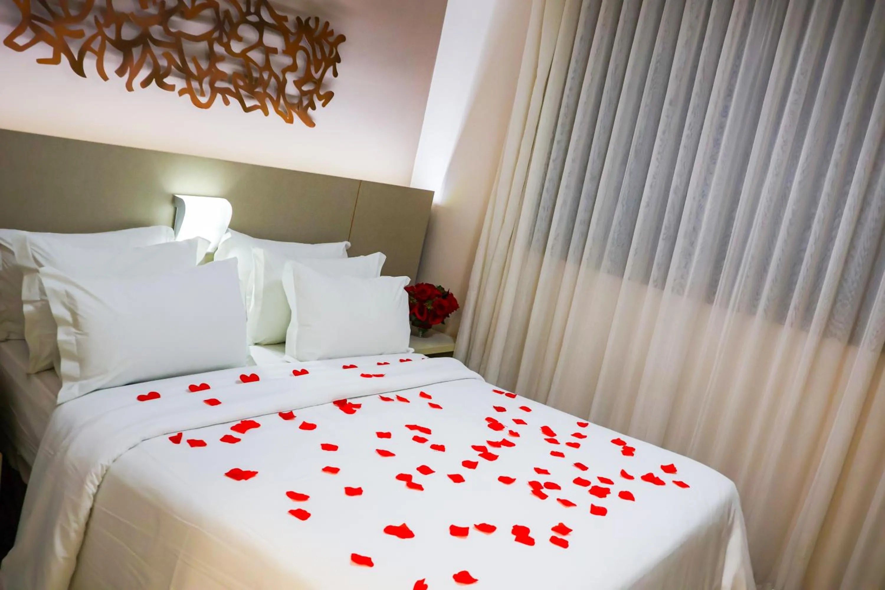 Bedroom, Bed in Lagoon Prime Hotel