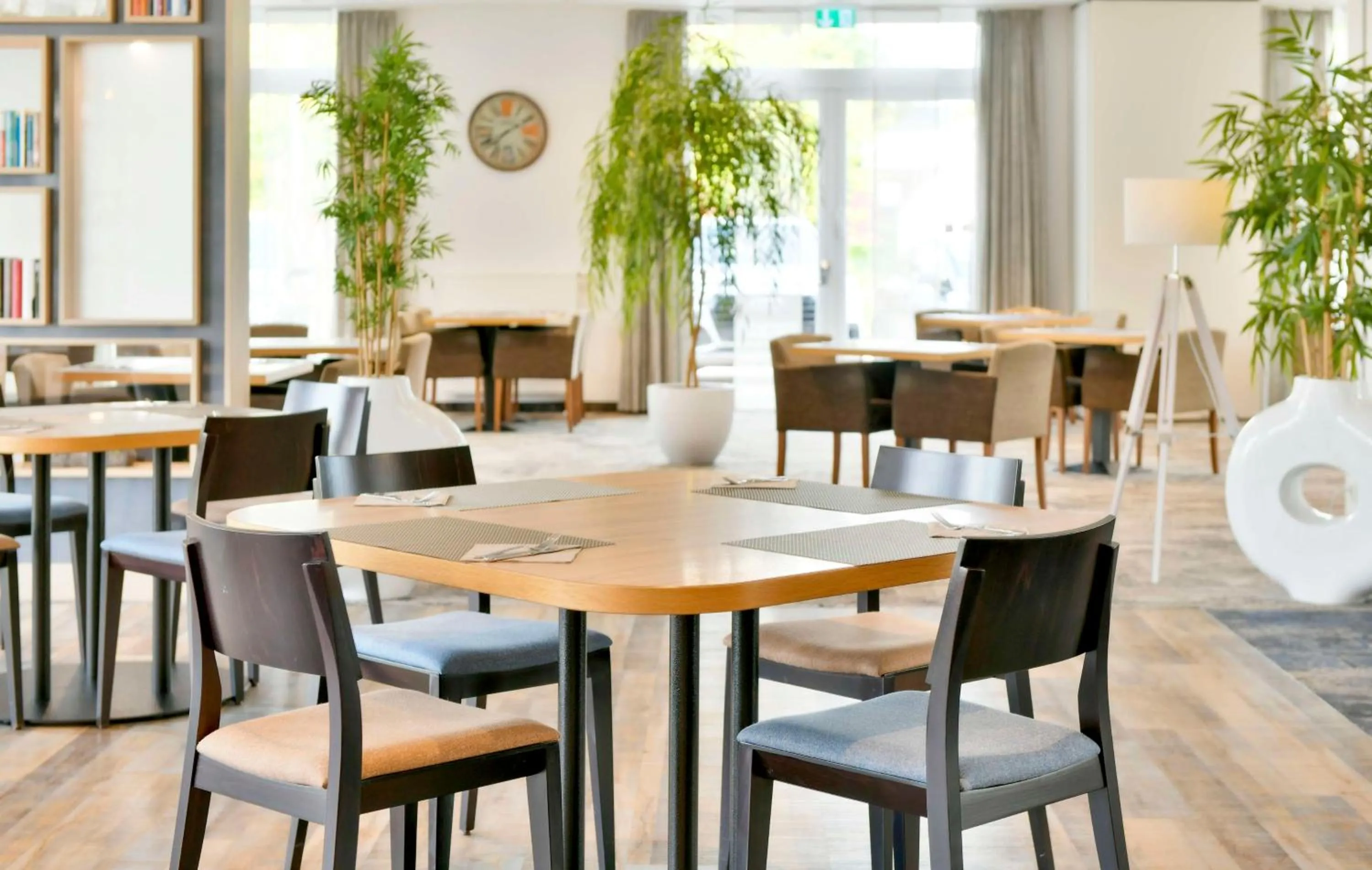 Restaurant/places to eat in Best Western Plus Hotel Papenburg