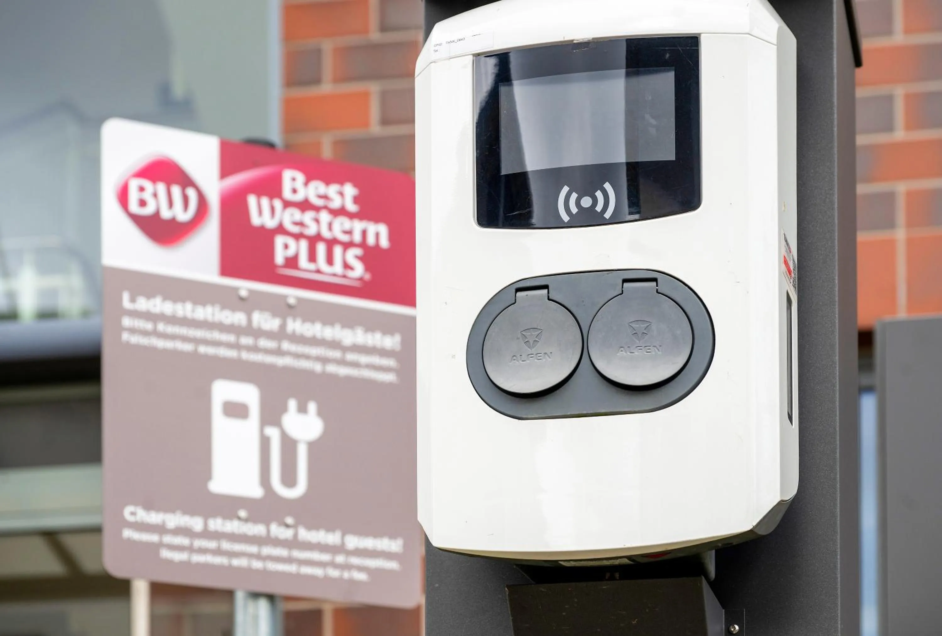 Parking in Best Western Plus Hotel Papenburg