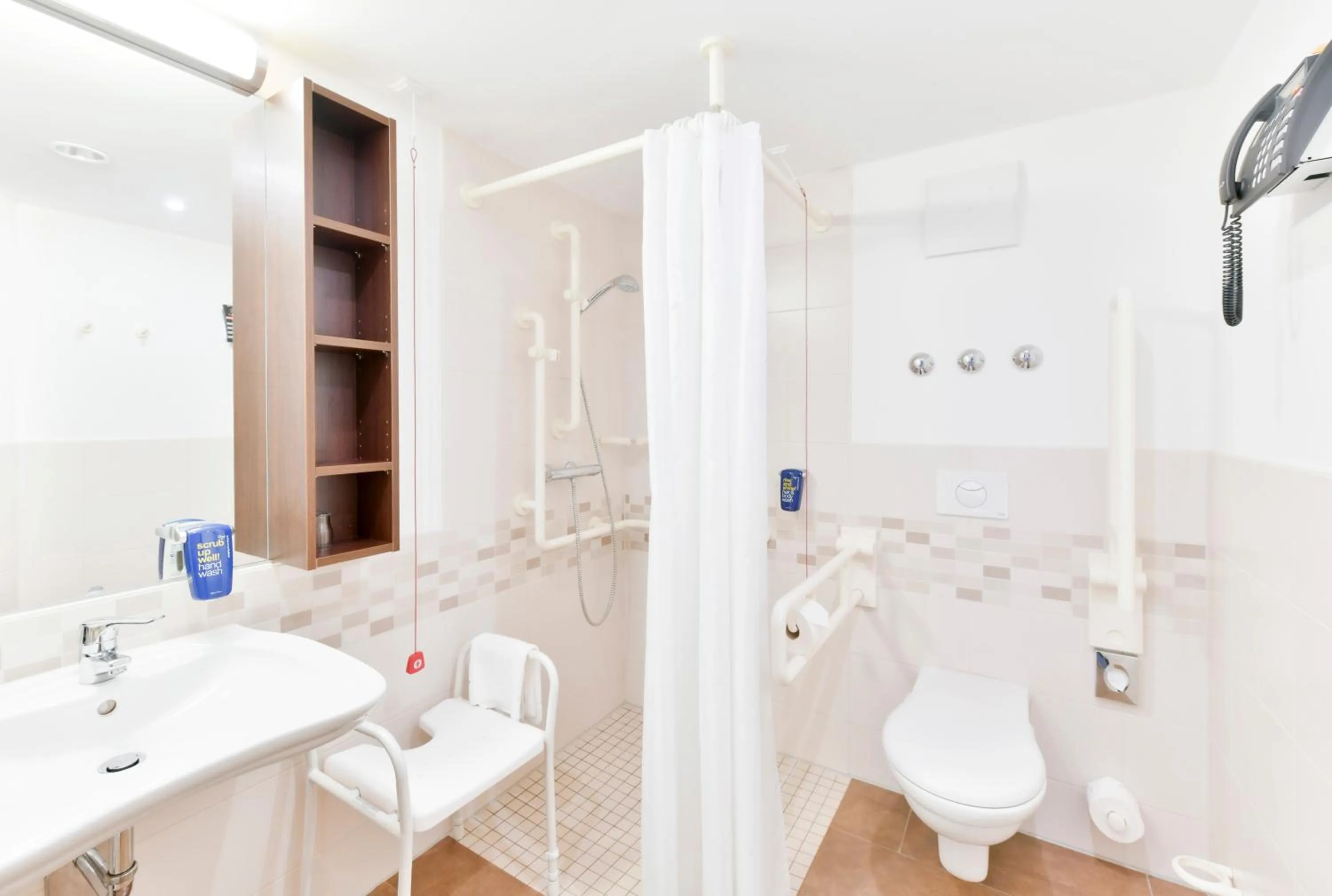 Bathroom in Best Western Plus Hotel Papenburg