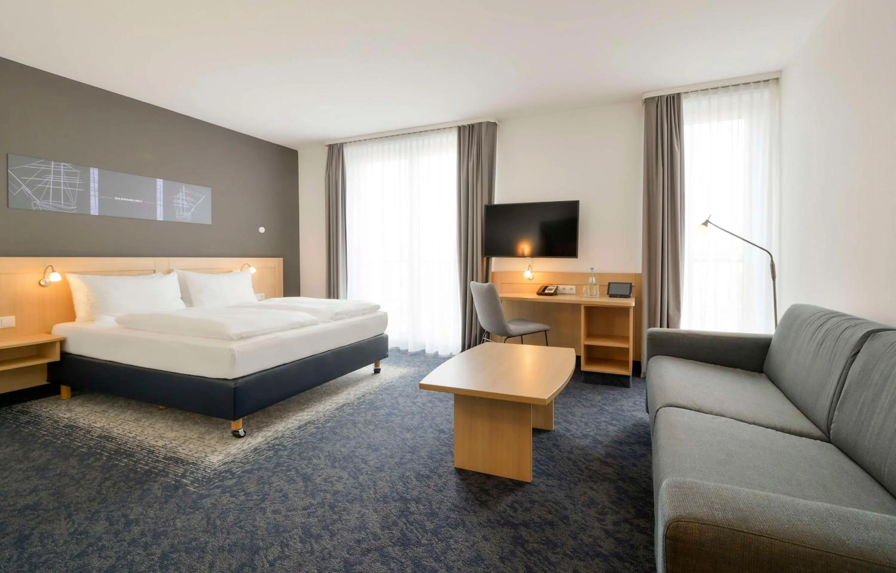 Photo of the whole room, Bed in Best Western Plus Hotel Papenburg