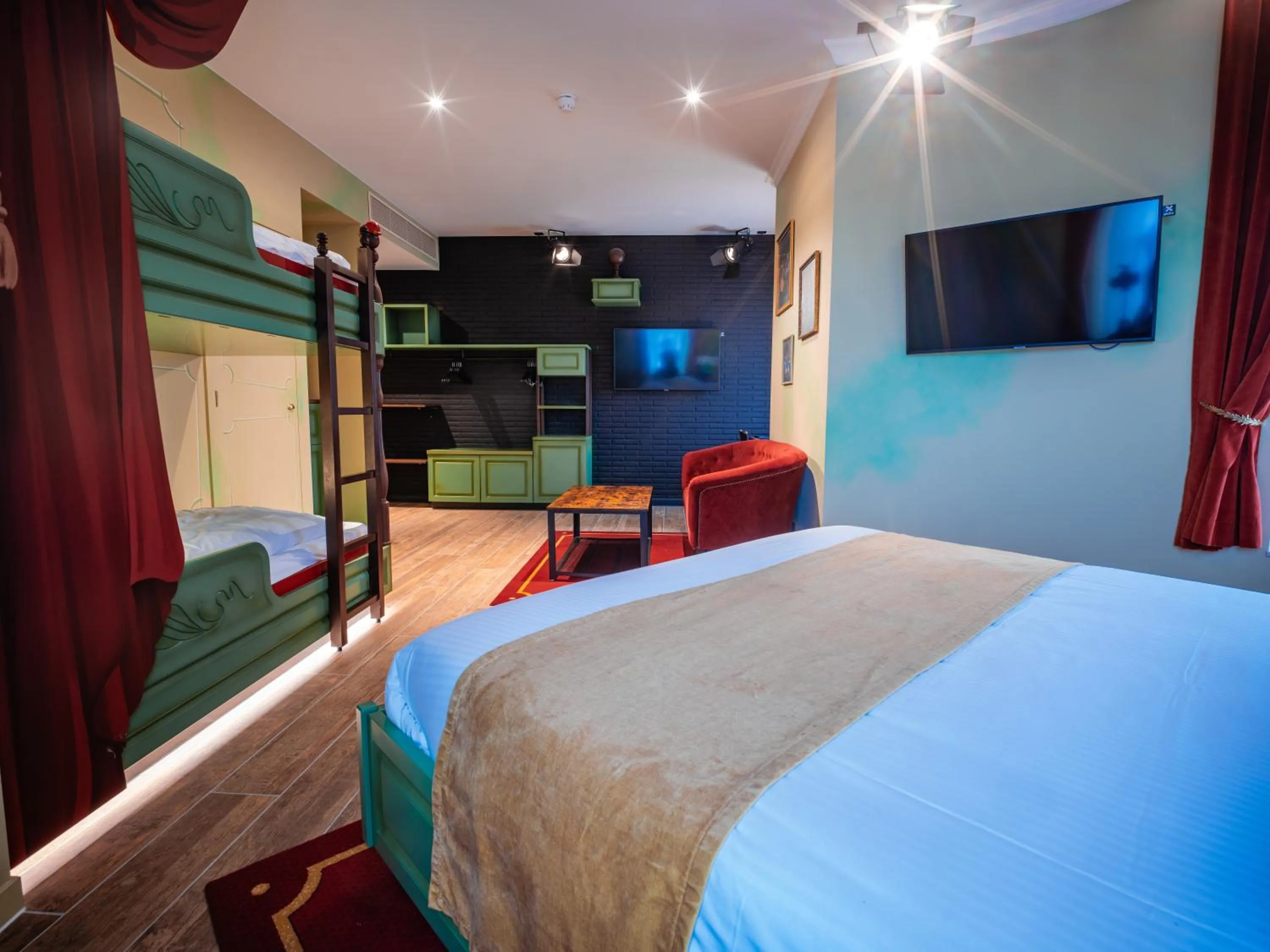 Bed in Theater Hotel