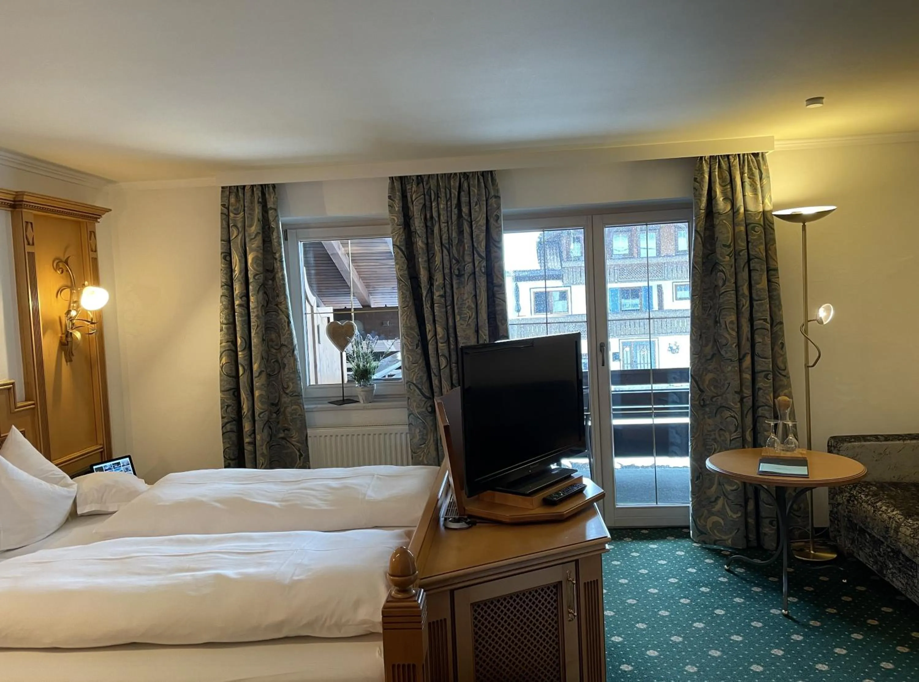 Photo of the whole room, Bed in Wohlfühlhotel Berwanger Hof