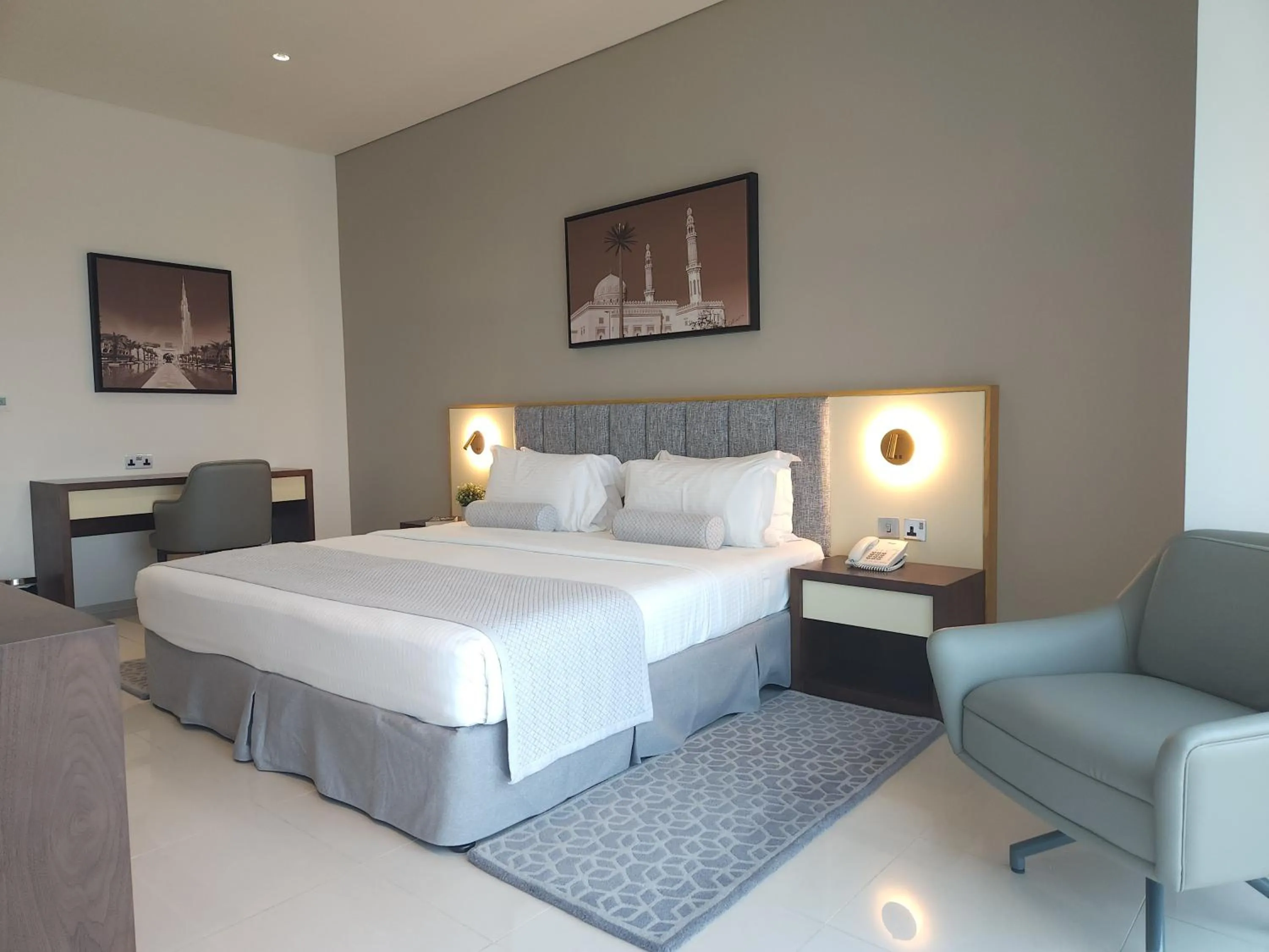 Bed in Ascott Park Place Dubai