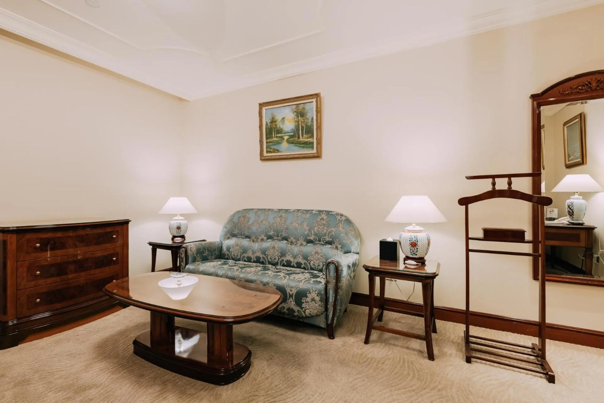 Bed in Evergreen Laurel Hotel Taipei